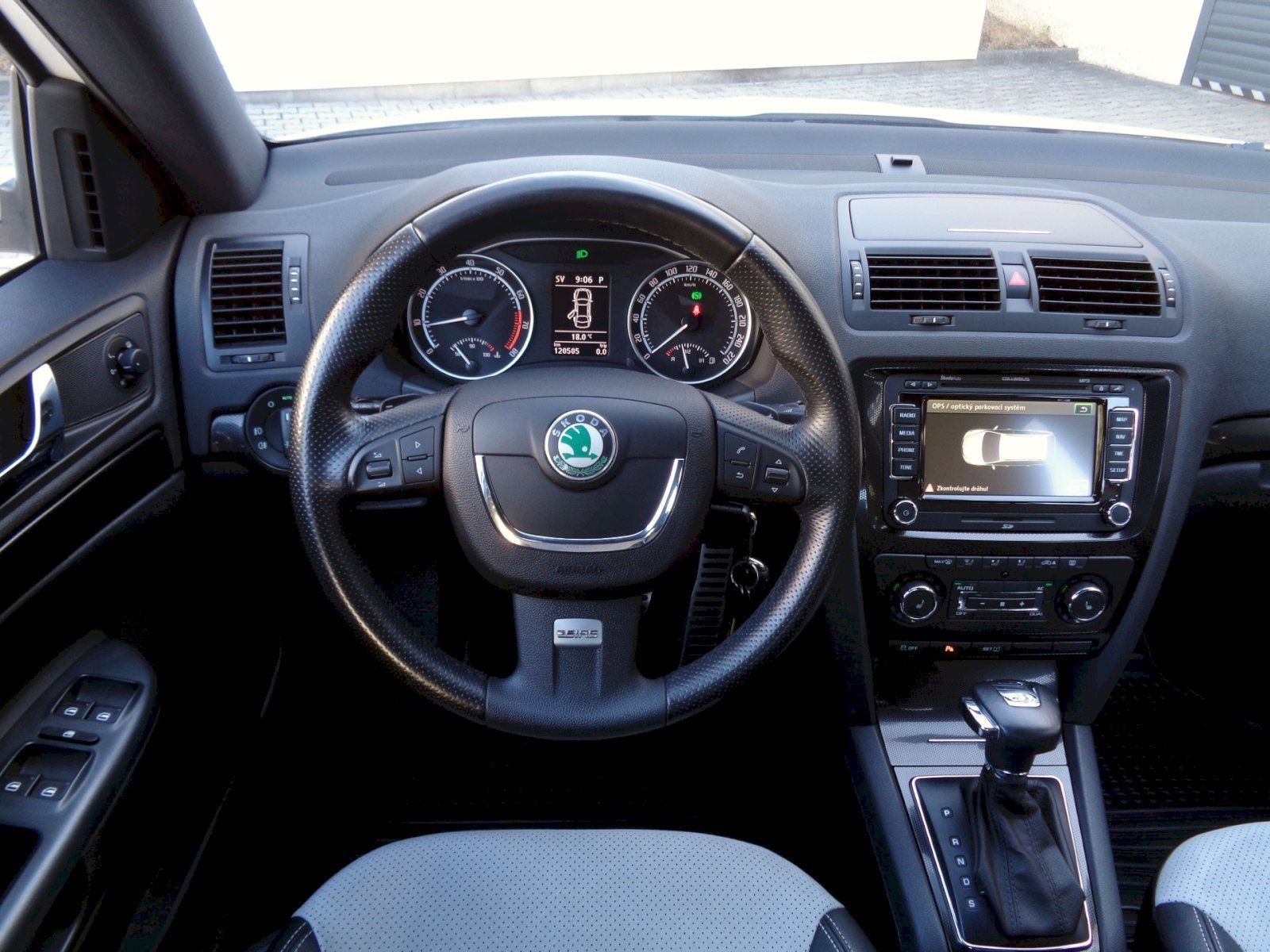 Škoda Octavia, Combi 2.0 TSI 147 kW DSG - fotka 6
