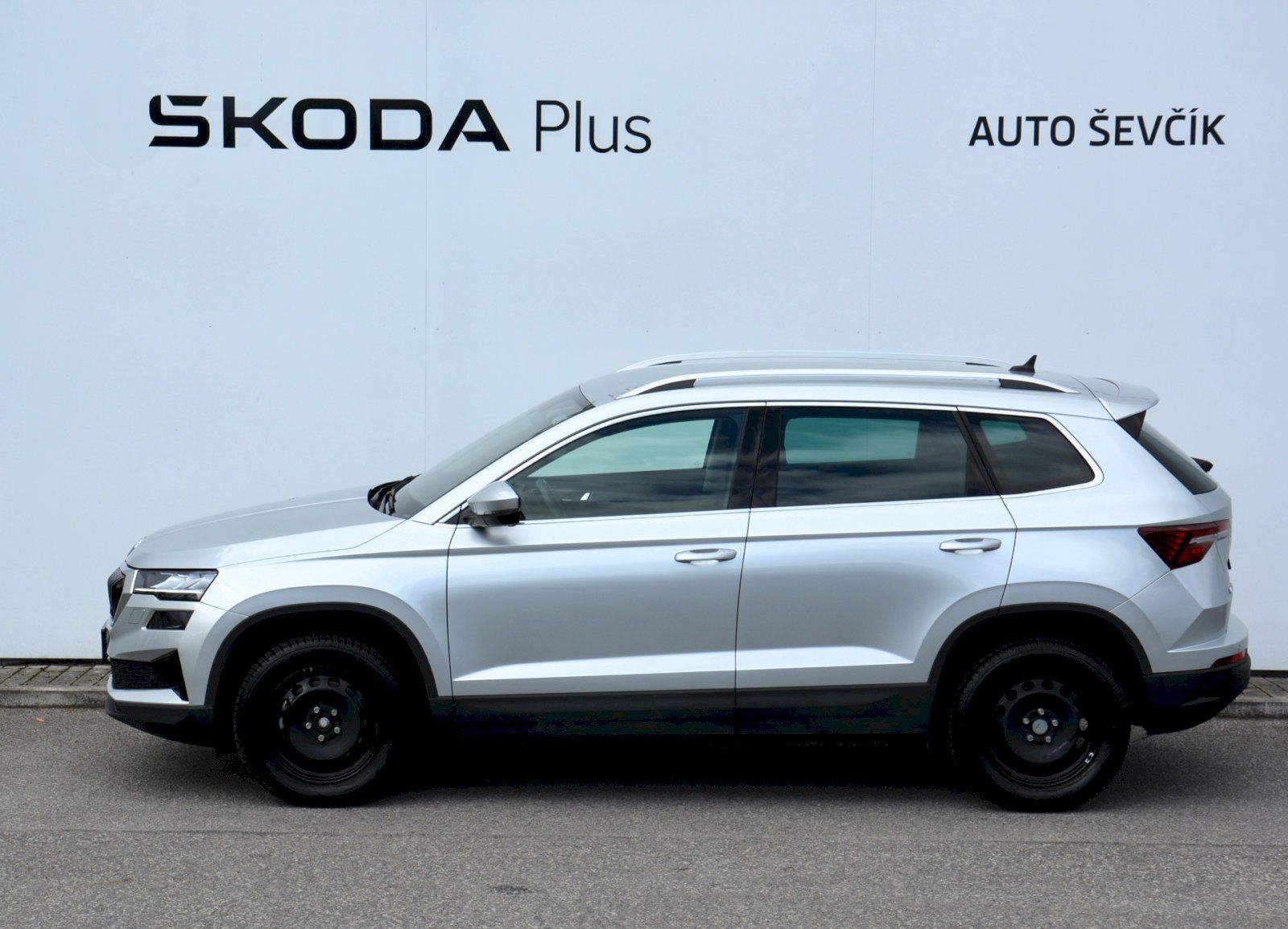 Škoda Karoq, 1.5 TSI 110 kW TOP Selection D - fotka 6