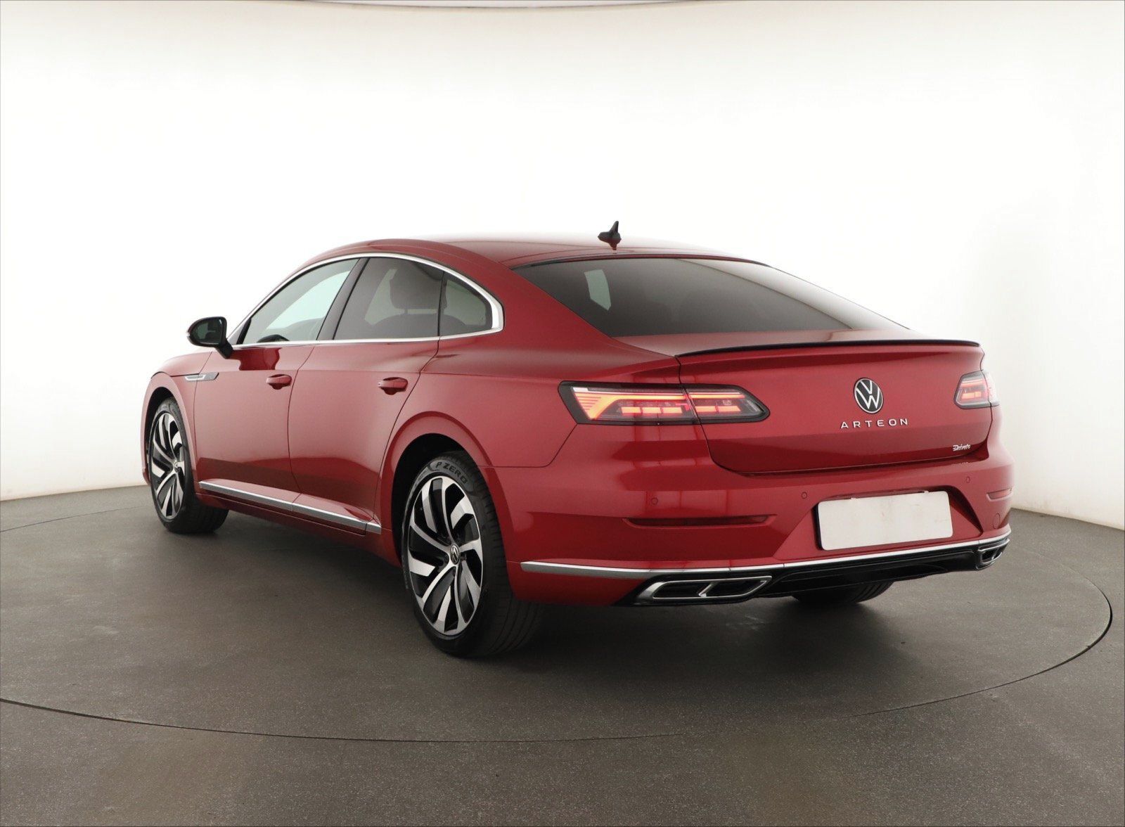 Volkswagen Arteon, 2.0 TDI, R-line, Záruka - fotka 4