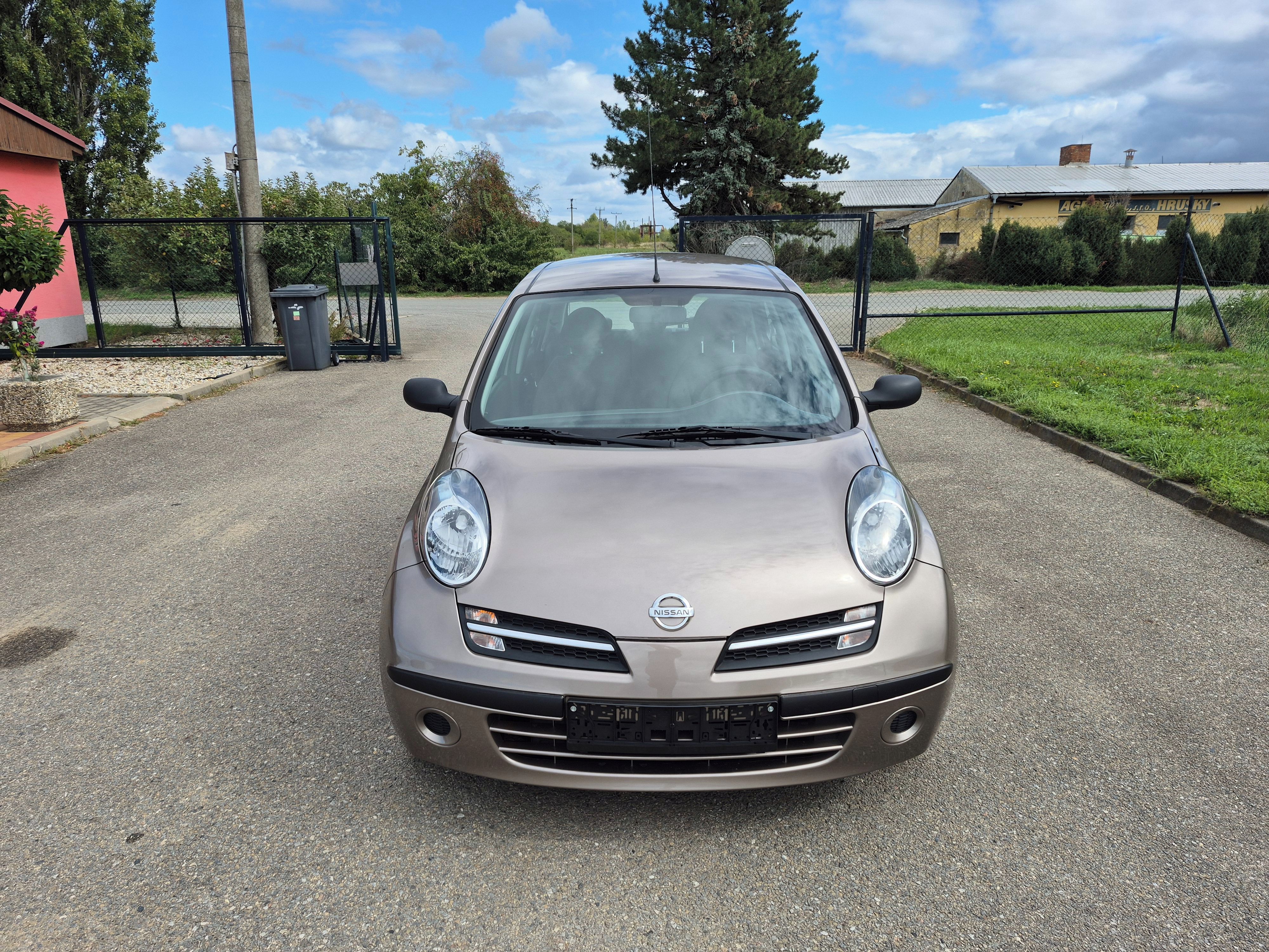 Nissan Micra, 1,2i, 48kW, klima - fotka 2