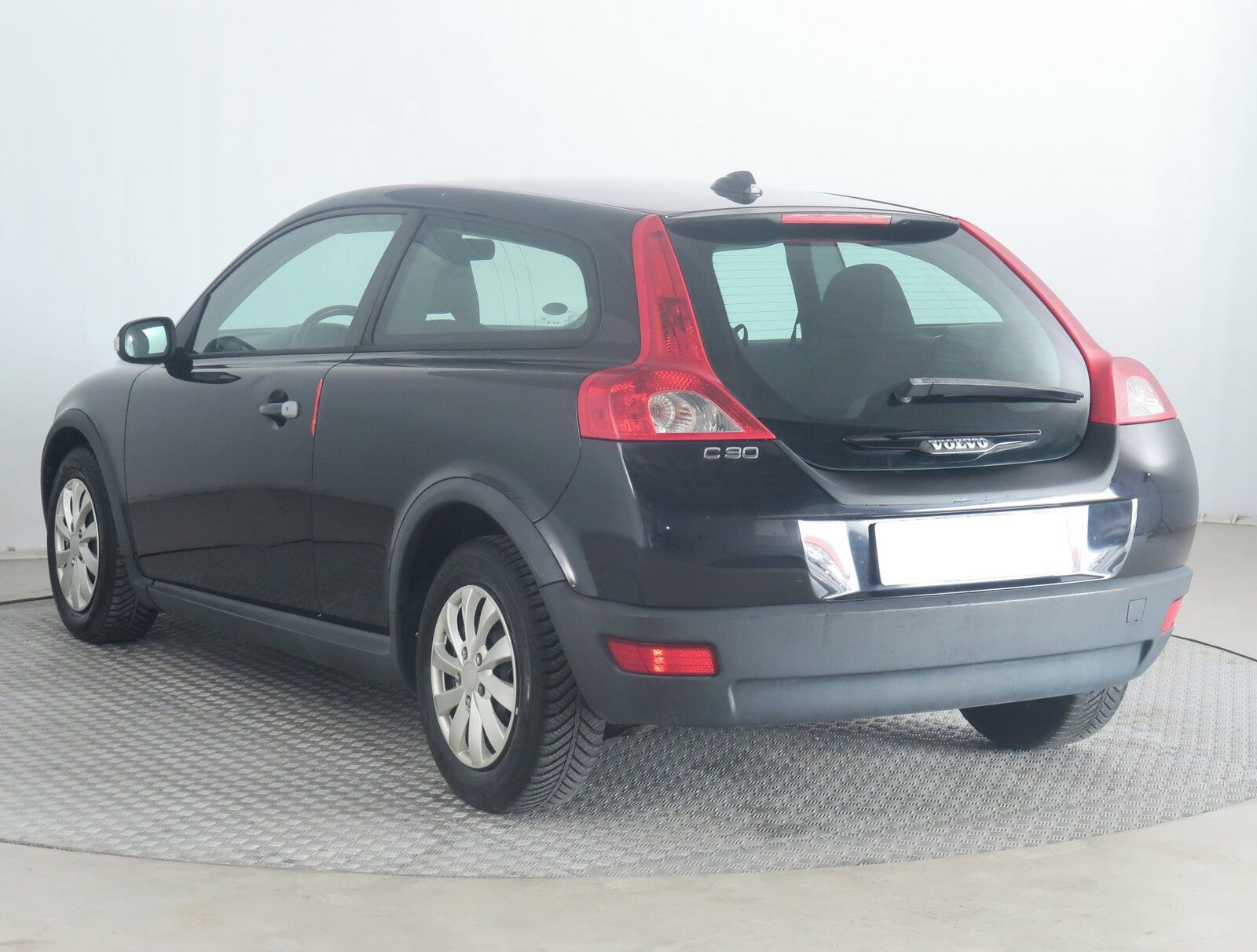 Volvo C30, 1.6 D, Automatická klima - fotka 4