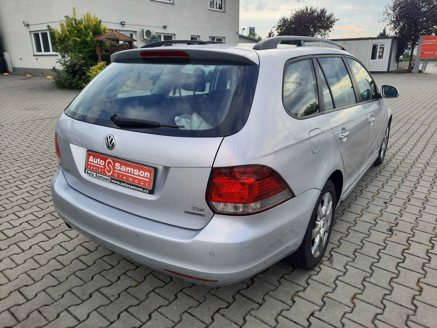 Volkswagen Golf, 1.6 TDi 77kW *AUTOKLIMA*VÝHŘEV - fotka 6