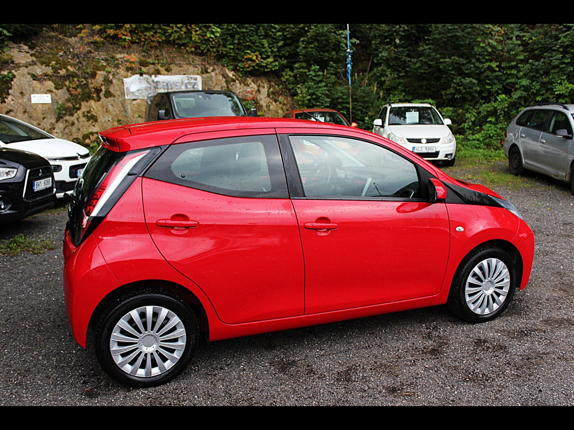 Toyota Aygo, 1.0i 51 kW klima - fotka 6