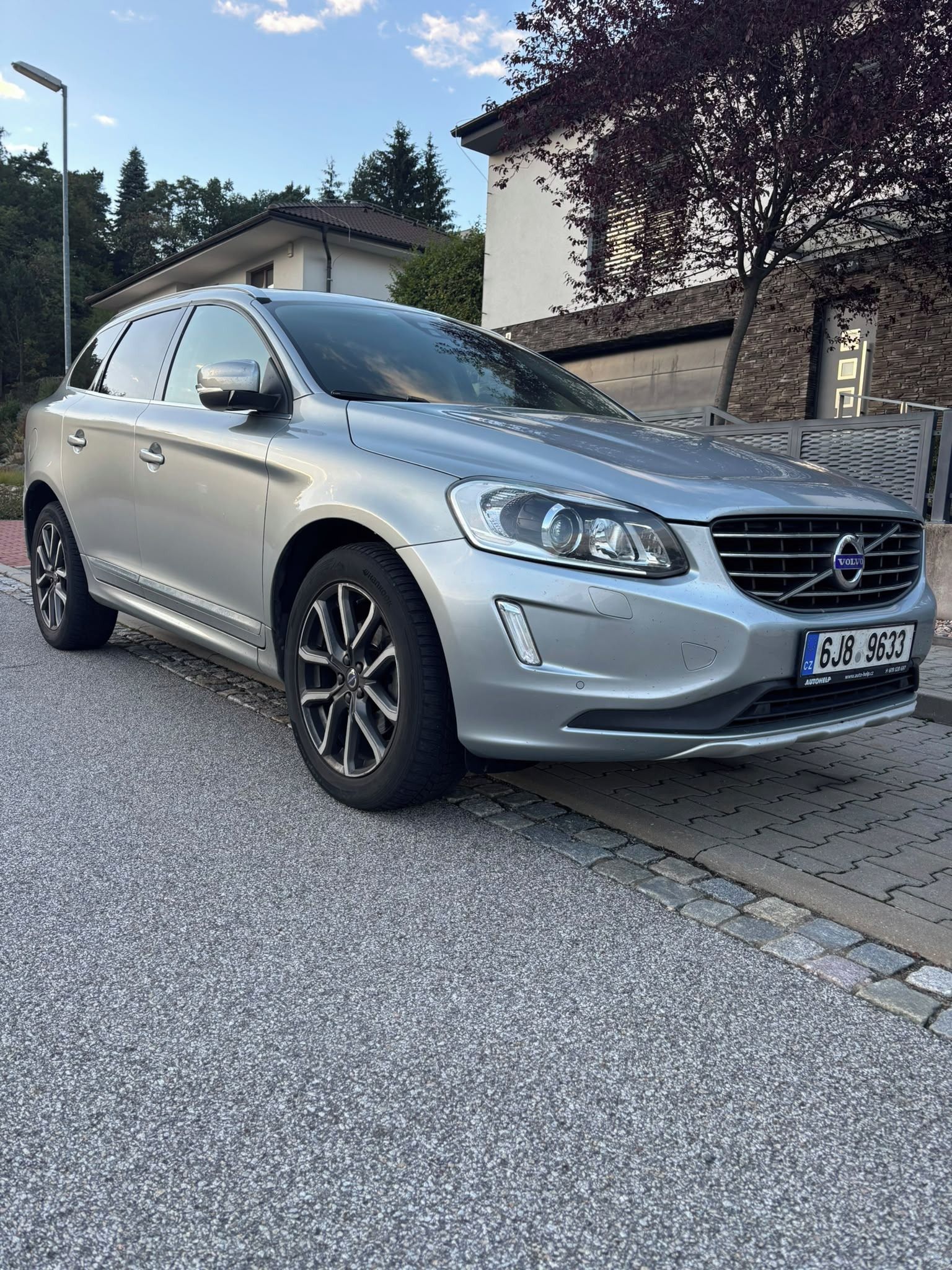Volvo XC60, Volvo XC60 D5 AWD 162 kW