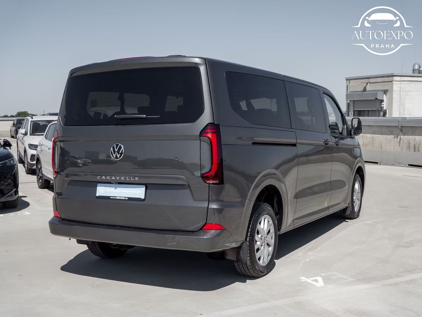 Volkswagen Caravelle, Style 2,0 TDI* IQ.Ligh* - fotka 2