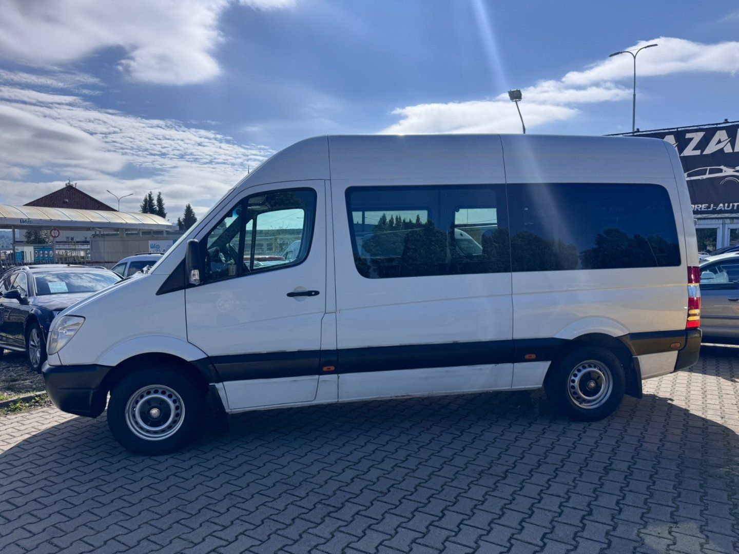 Mercedes-Benz Sprinter, 2,2CDI 120KW NOVÝ MOTOR AUTOMA - fotka 3