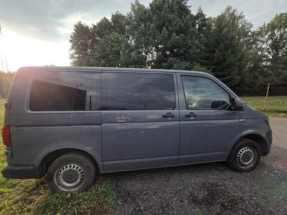 Volkswagen Transporter - fotka 4