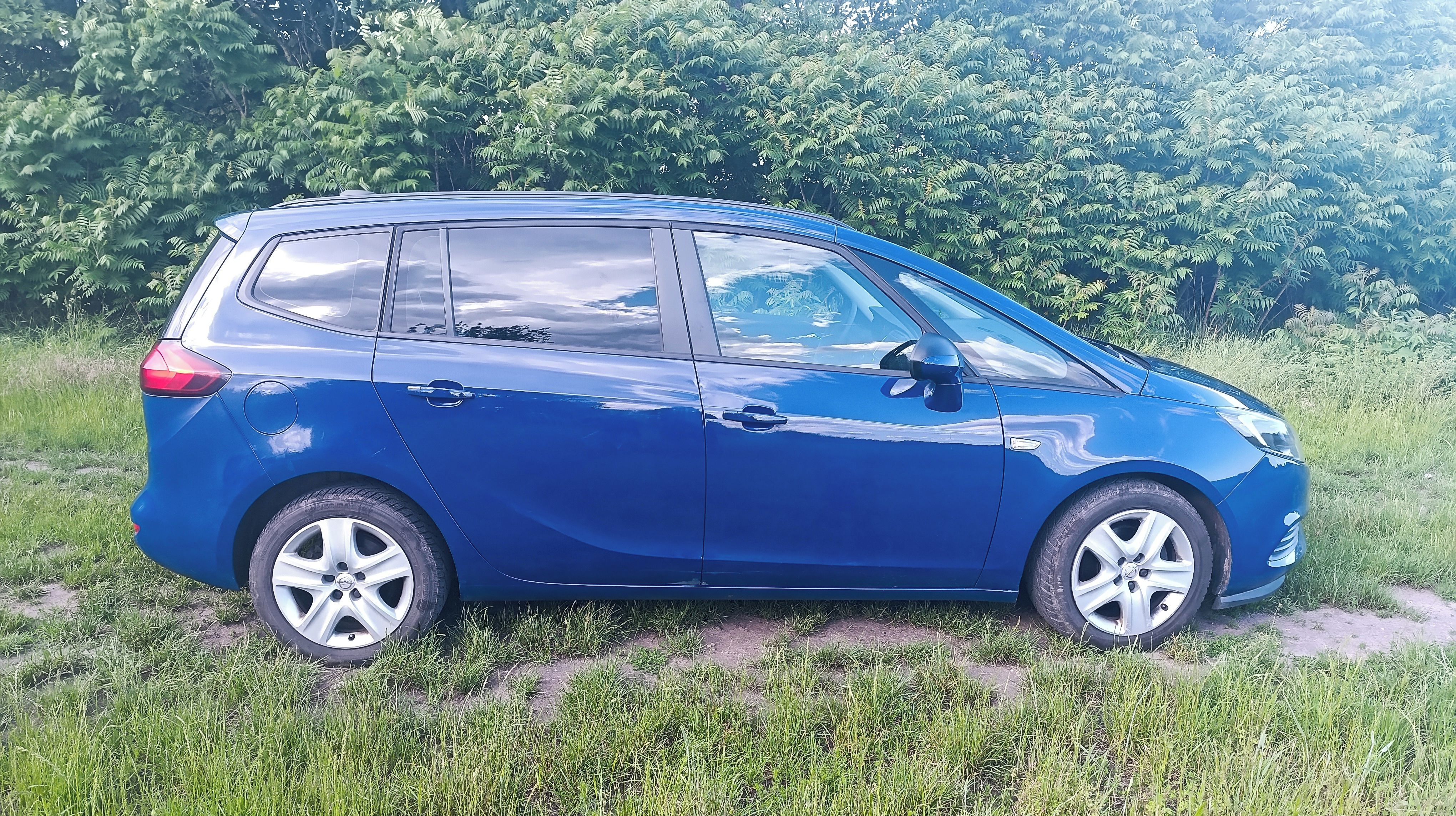 Opel Zafira, Opel Zafira Tourer - fotka 2
