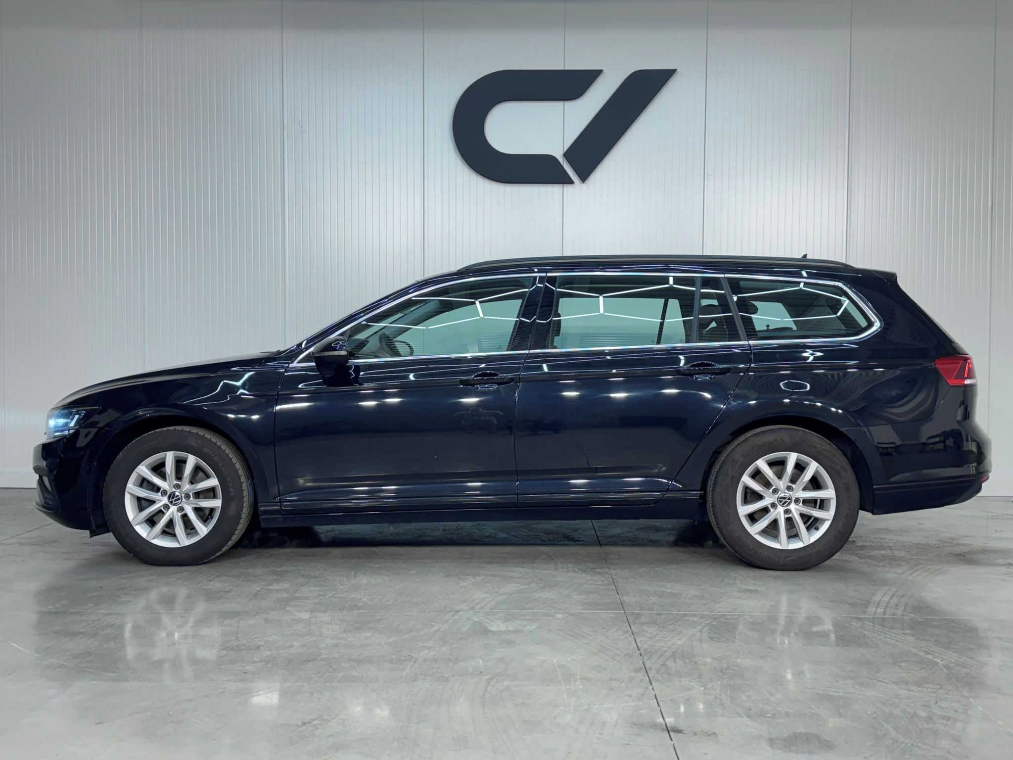 Volkswagen Passat, Business 2.0 TDI 110KW DSG - fotka 5