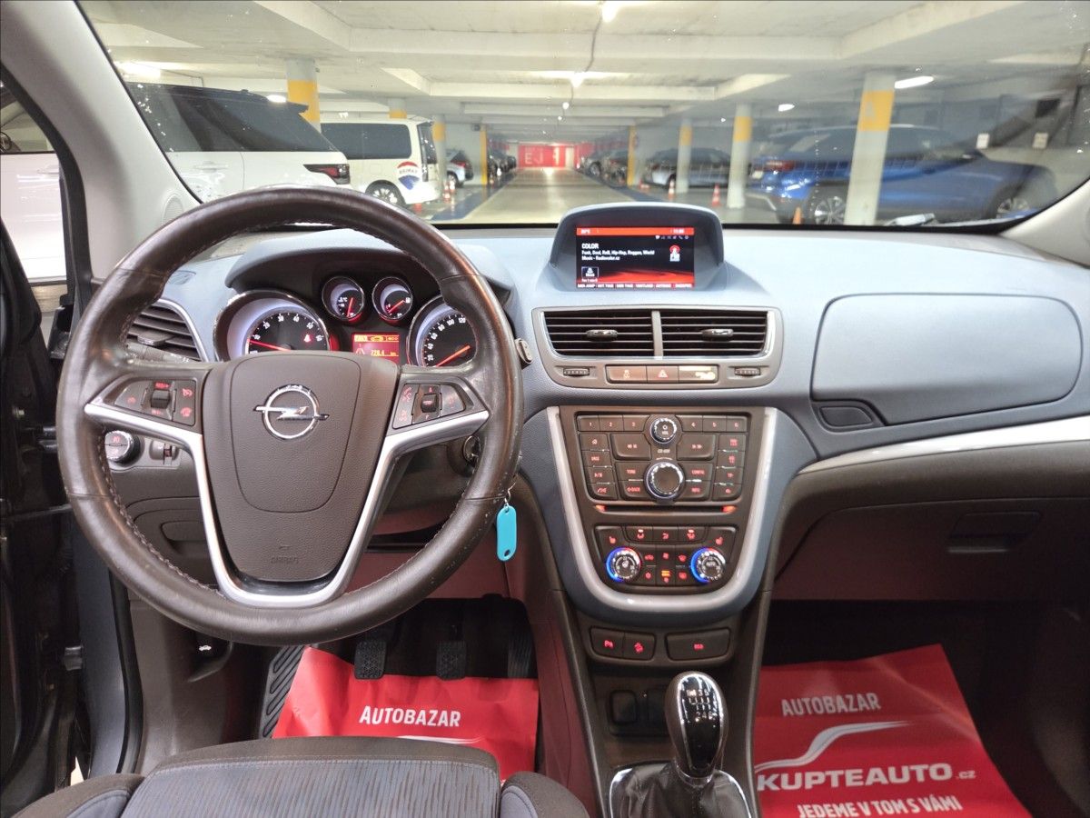 Opel Mokka, 1,4 i 4X4 BLUE EDITION - fotka 6