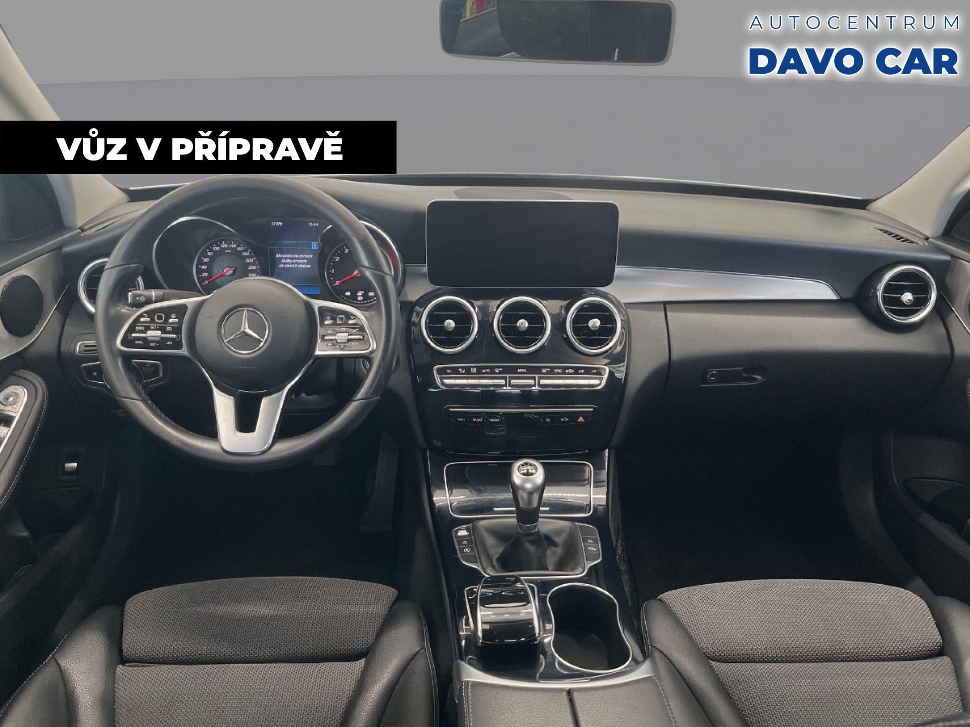 Mercedes-Benz Třídy C, 1,6 C180 115 kW Full LED - fotka 3