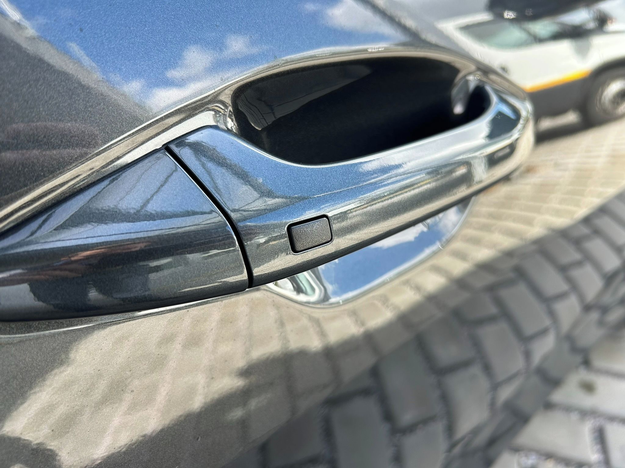 Kia K4, SW 1,6T-GDi 132 kW TOP+el.víko - fotka 6