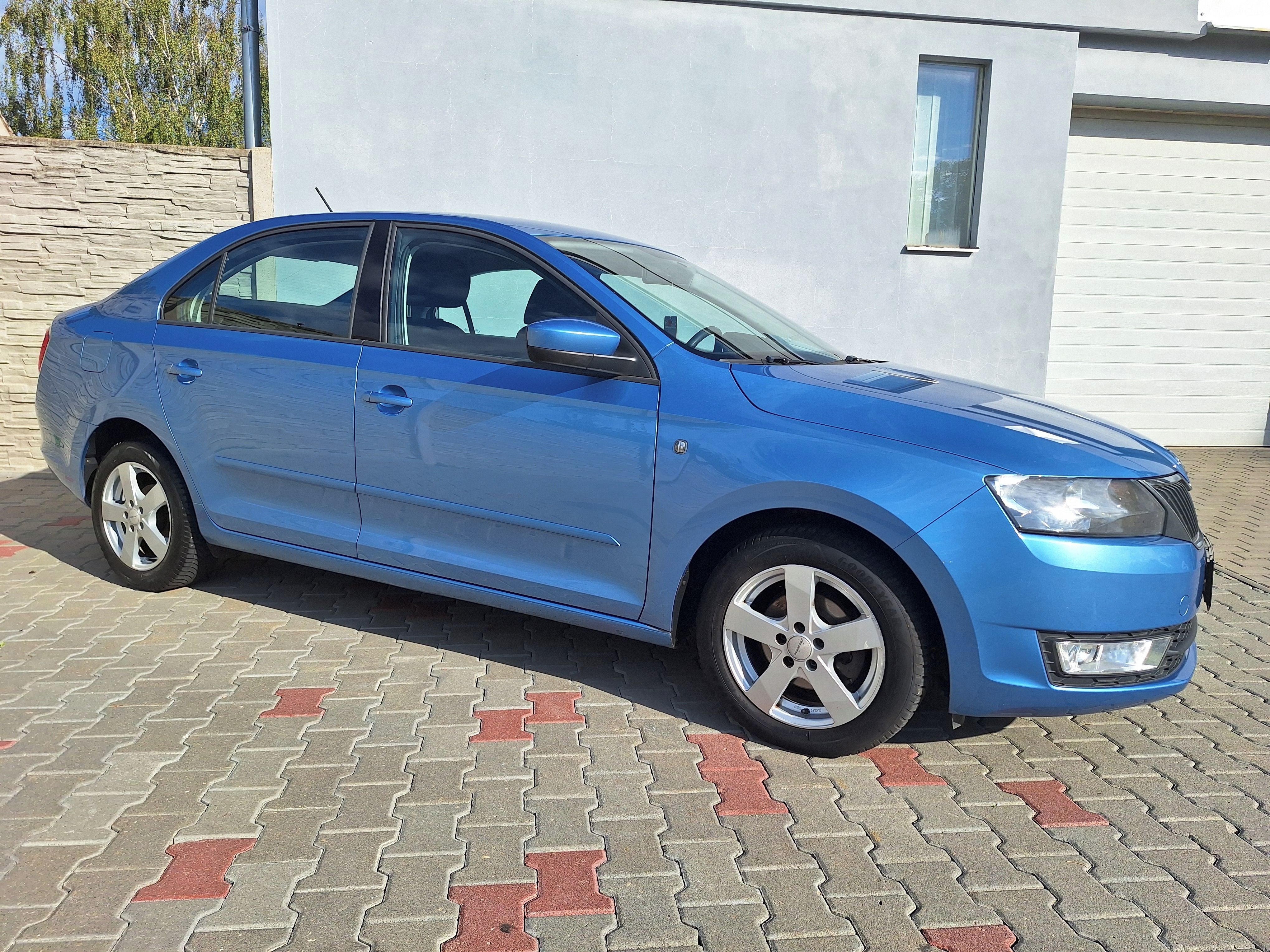 Škoda Rapid, 1,2TSi 63kW,prav.servis - fotka 5