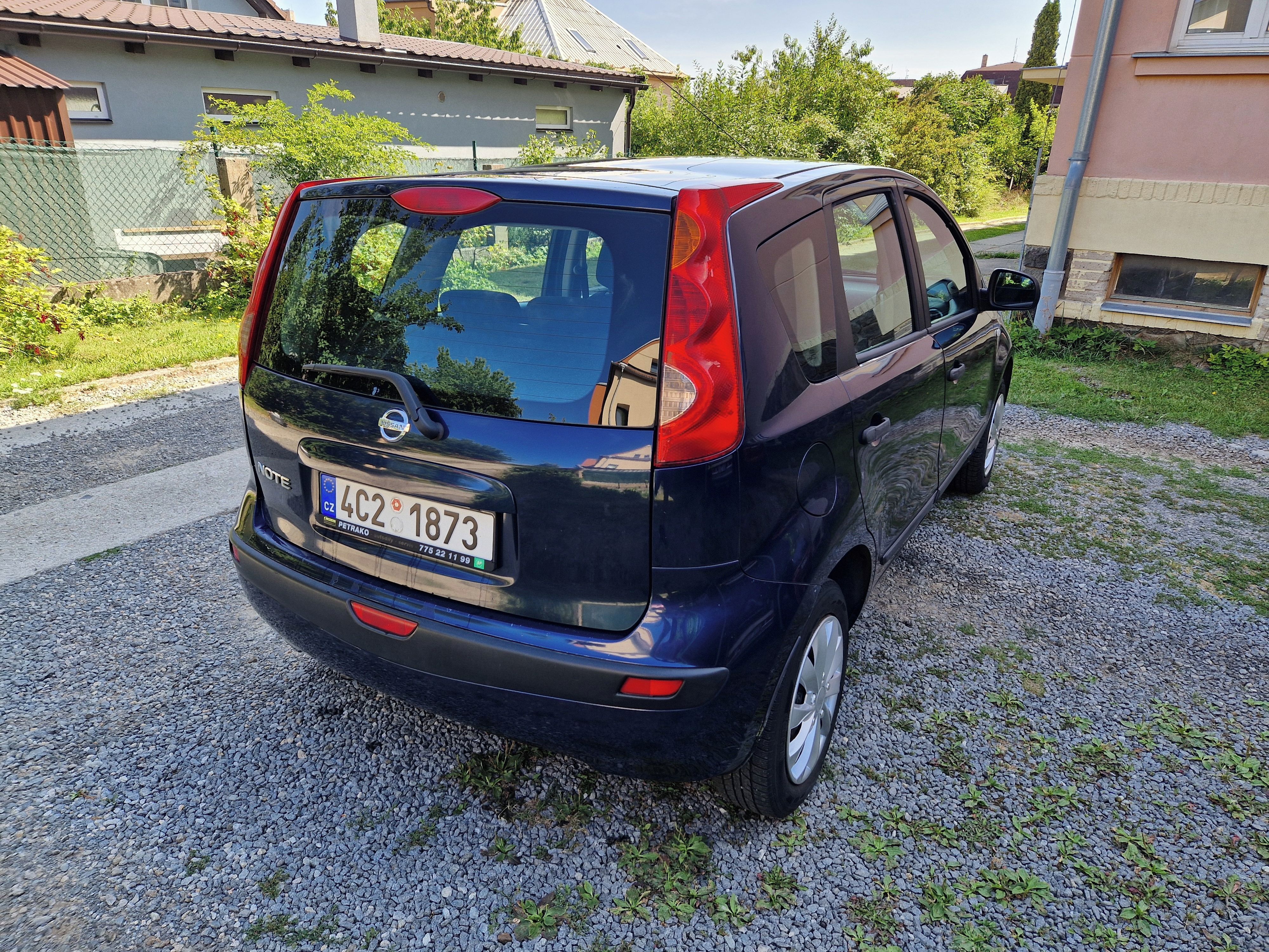 Nissan Note, 1.4 první majitel - fotka 6