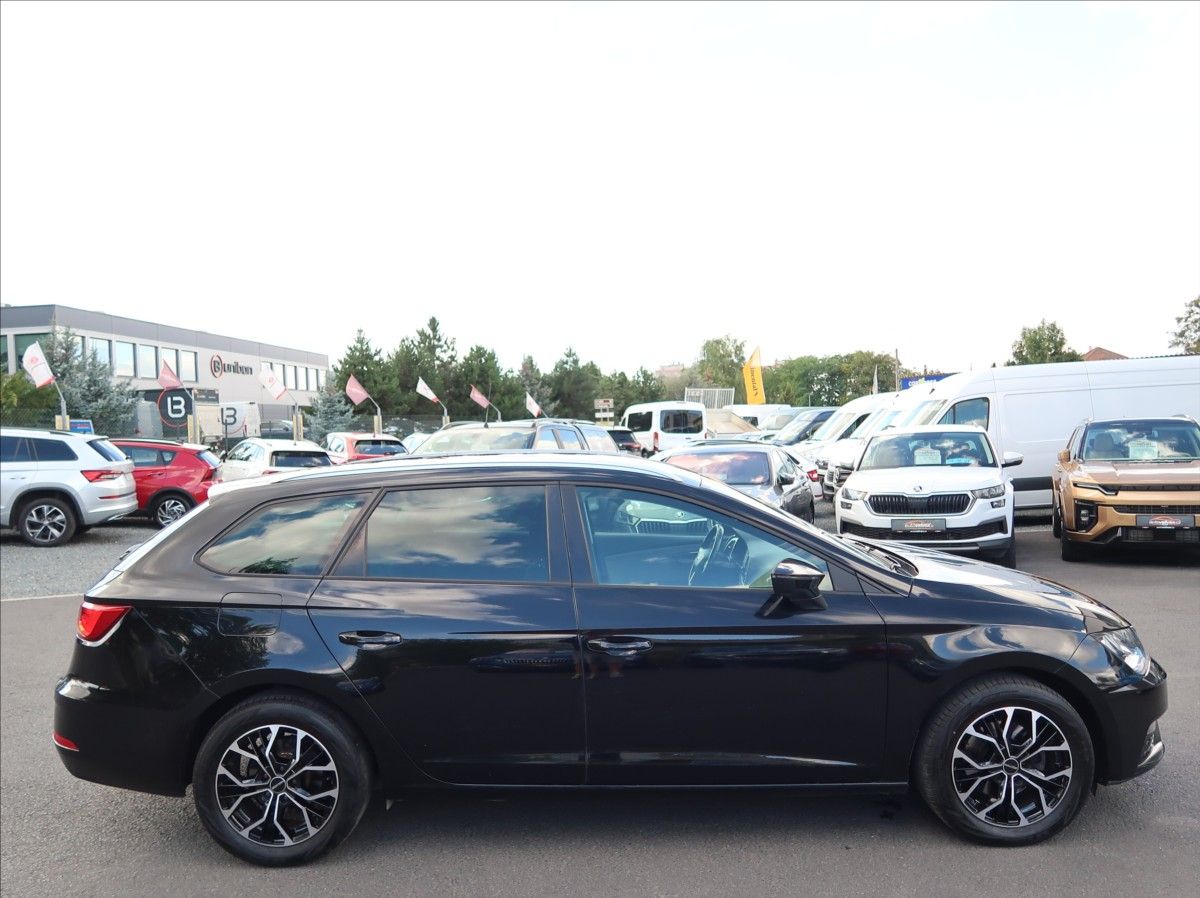 Seat Leon, 1,6 TDi,85kW,Navi,tempomat - fotka 5