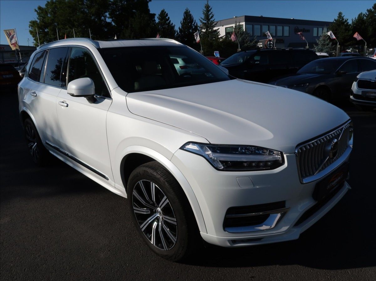Volvo XC90, 2,0 B5,173kW,Inscription,ČR,DP - fotka 2