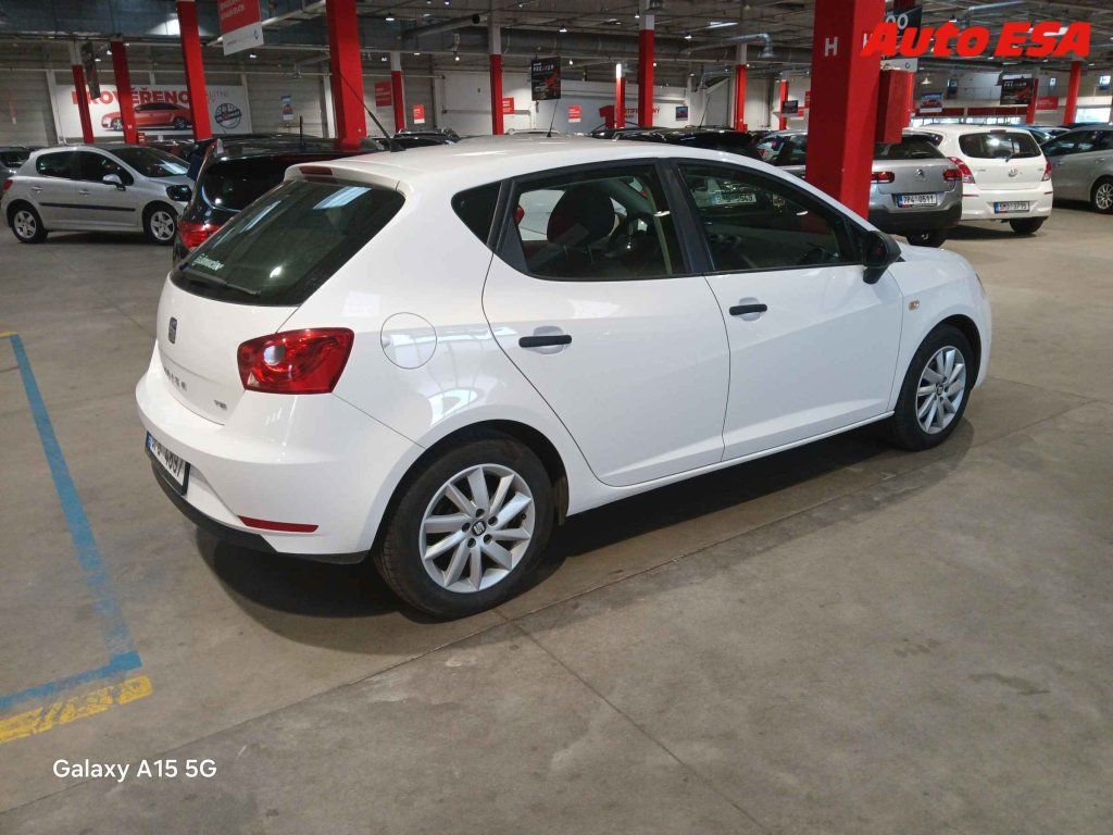 Seat Ibiza, 1.2 TSI,1.maj,ČR - fotka 2