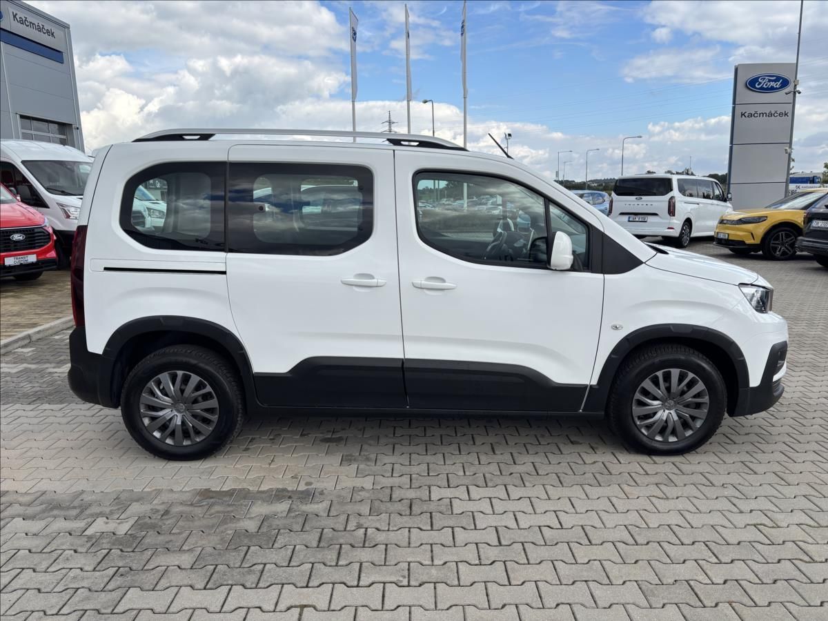 Peugeot Rifter, 1,5 Bluehdi 75kW Allure - fotka 6