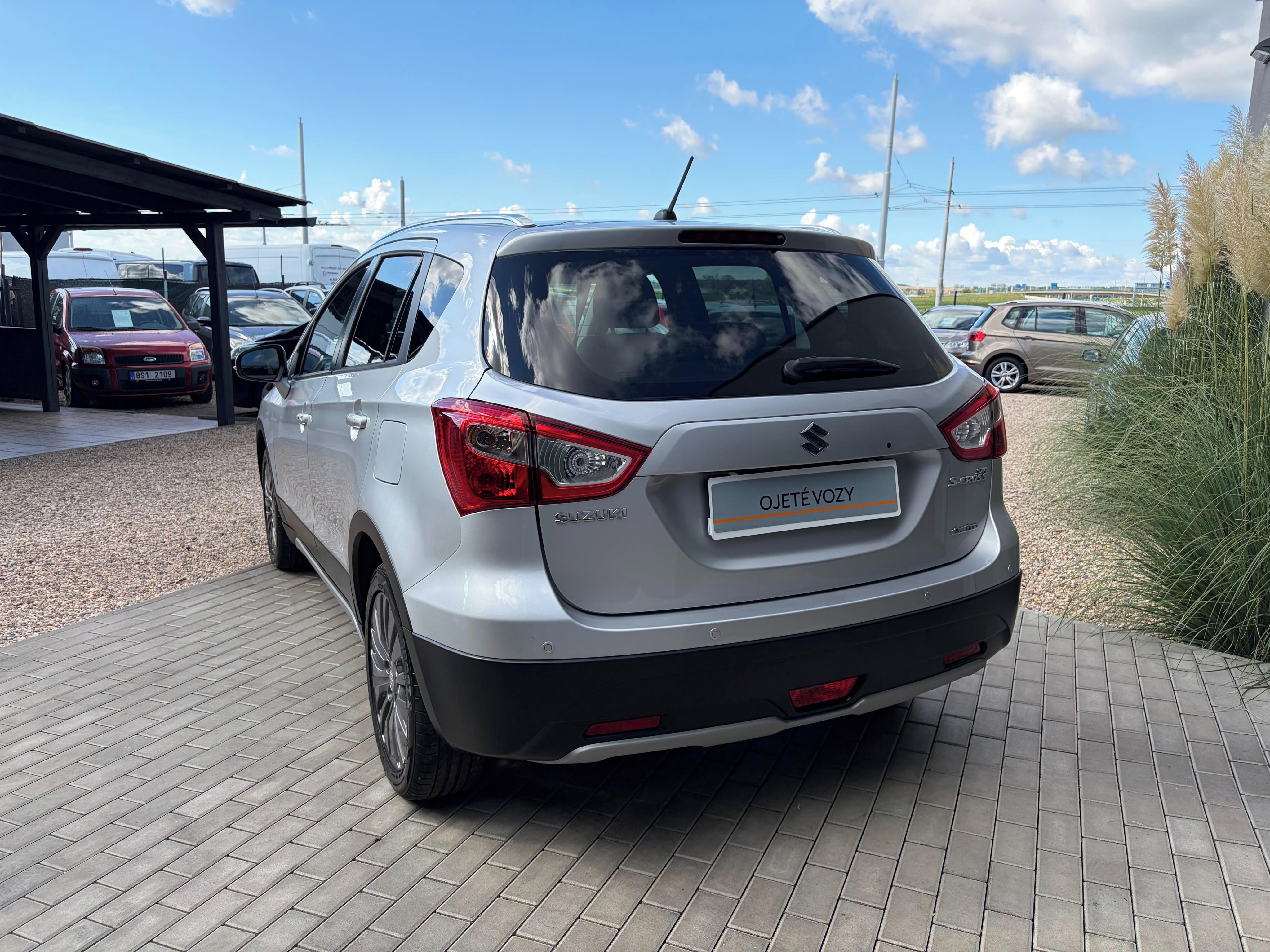Suzuki SX4 S-Cross, 1.6i 4x4 88kW, Kůže, Po 1. Maj - fotka 5
