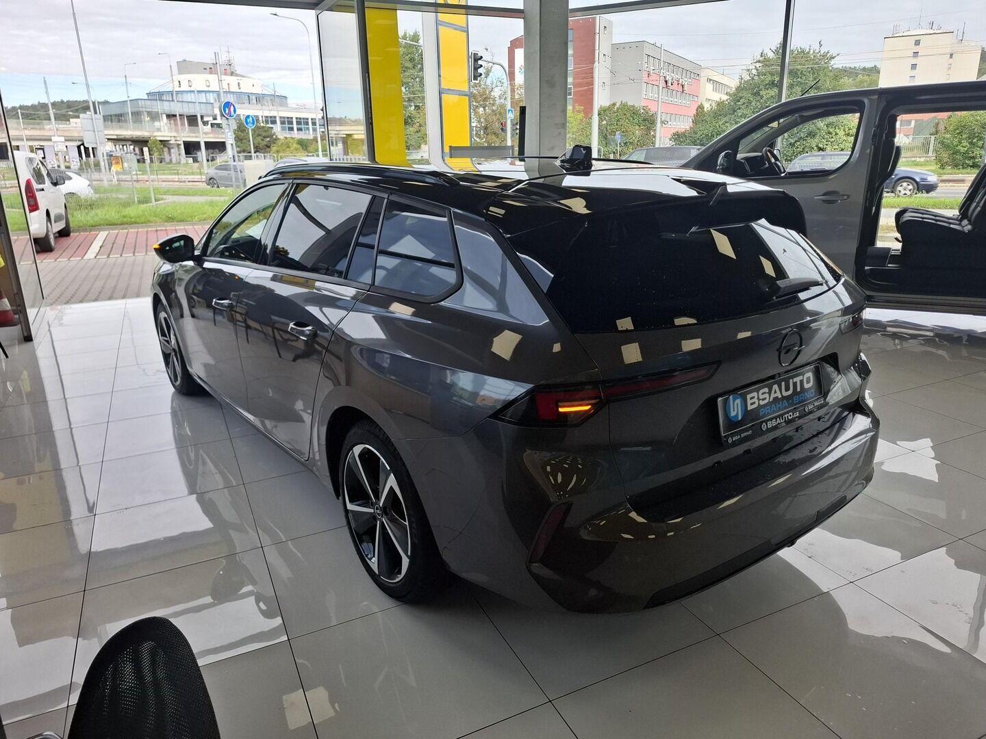 Opel Astra, 1.5CDTi GSLine 96KW AUT 2024 - fotka 4