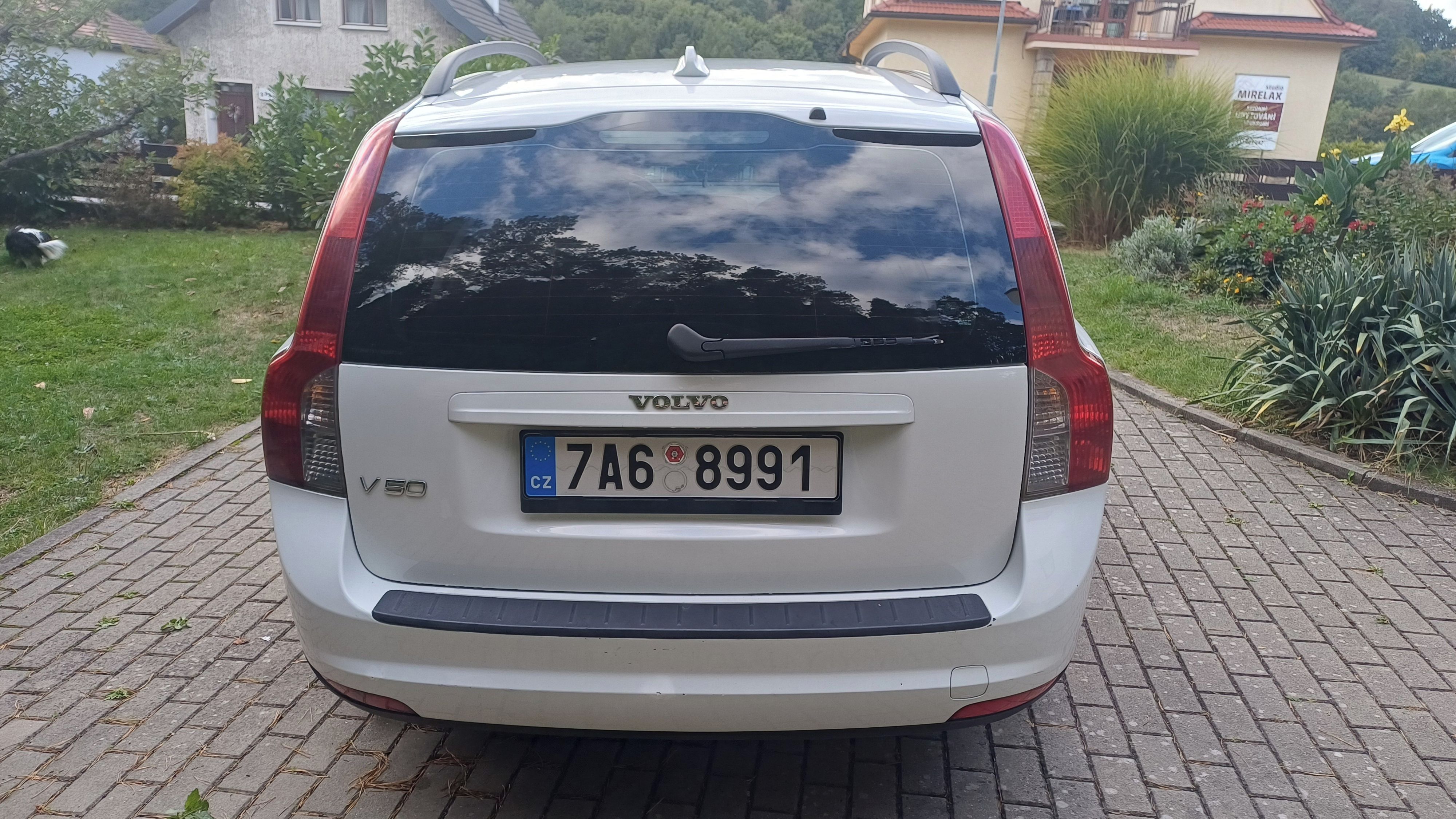 Volvo V50, 2,0 D - fotka 3