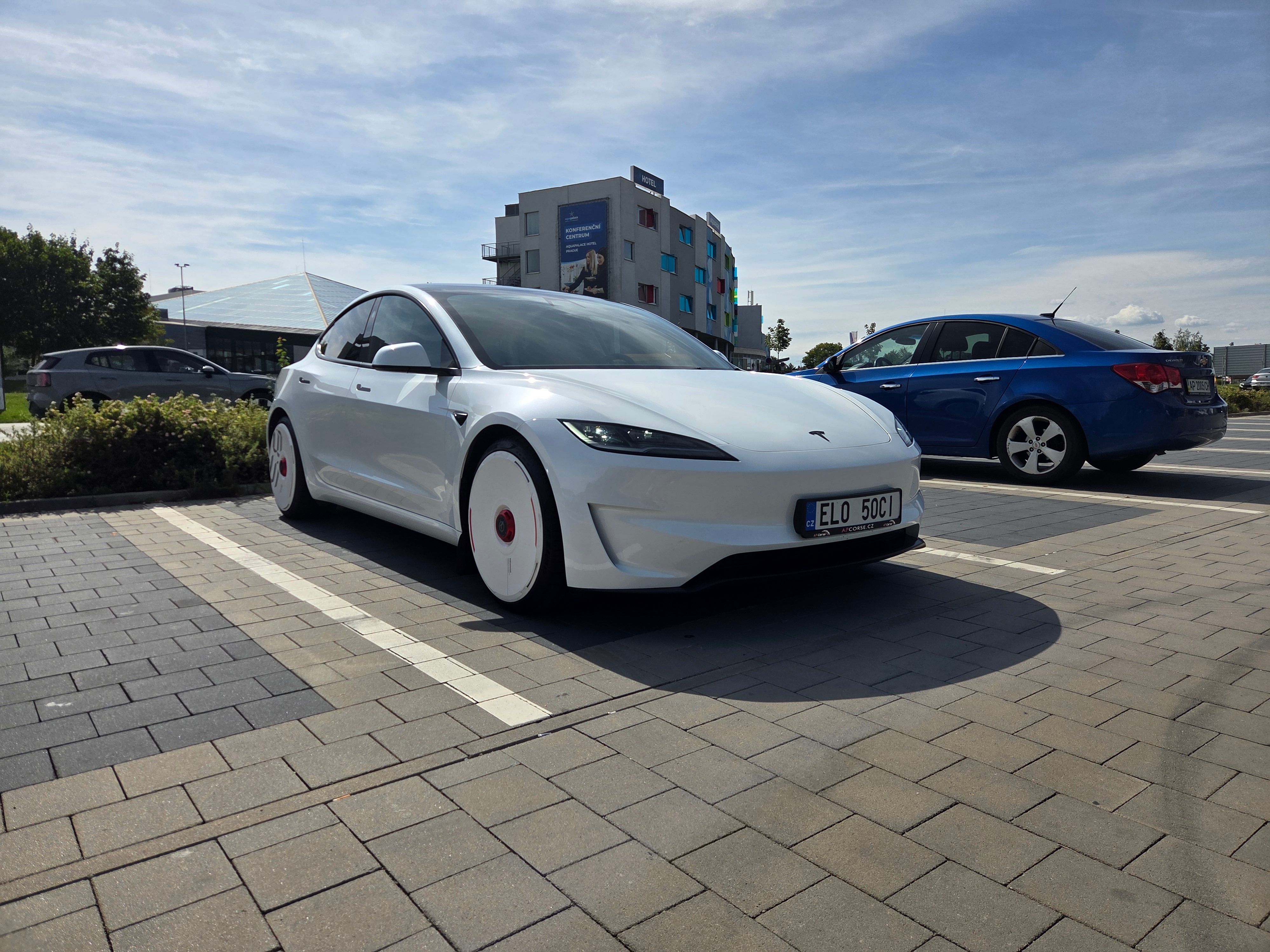 Tesla Model 3, Tesla Model 3 Performance FSD - fotka 2