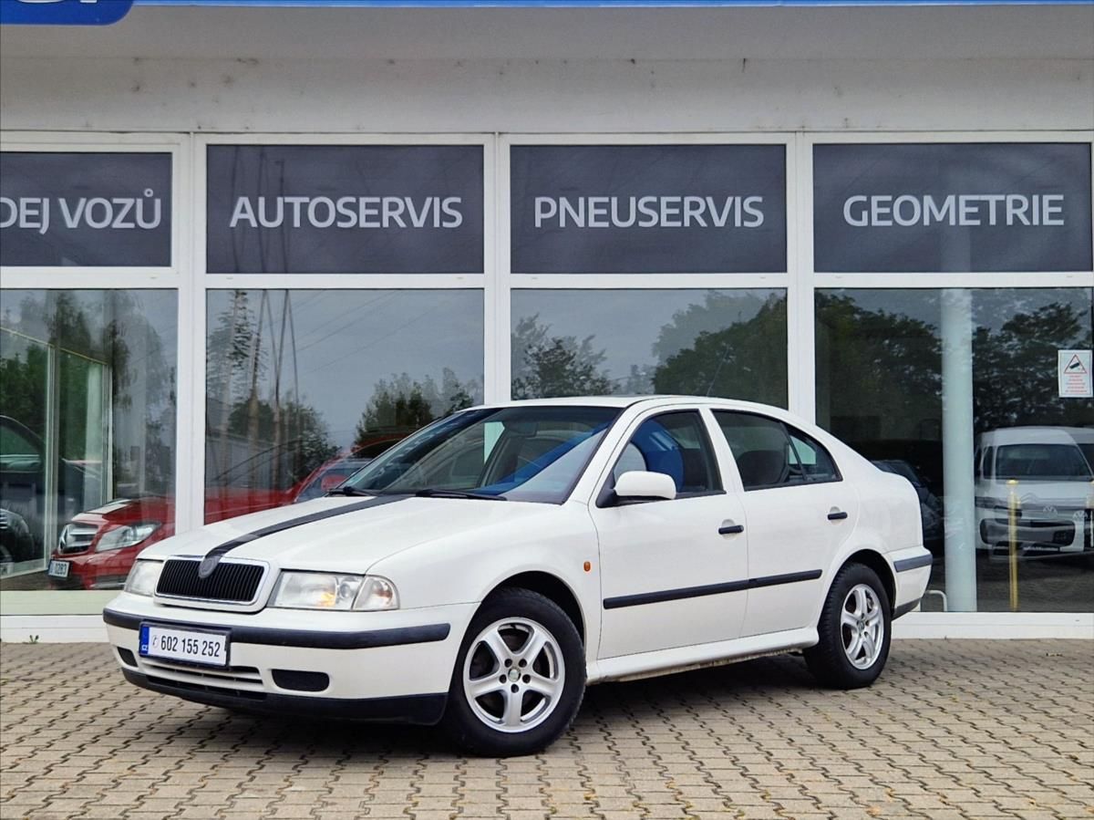 Škoda Octavia, 1,8 20V 92kW KLIMA TAŽNÉ ŠÍBR