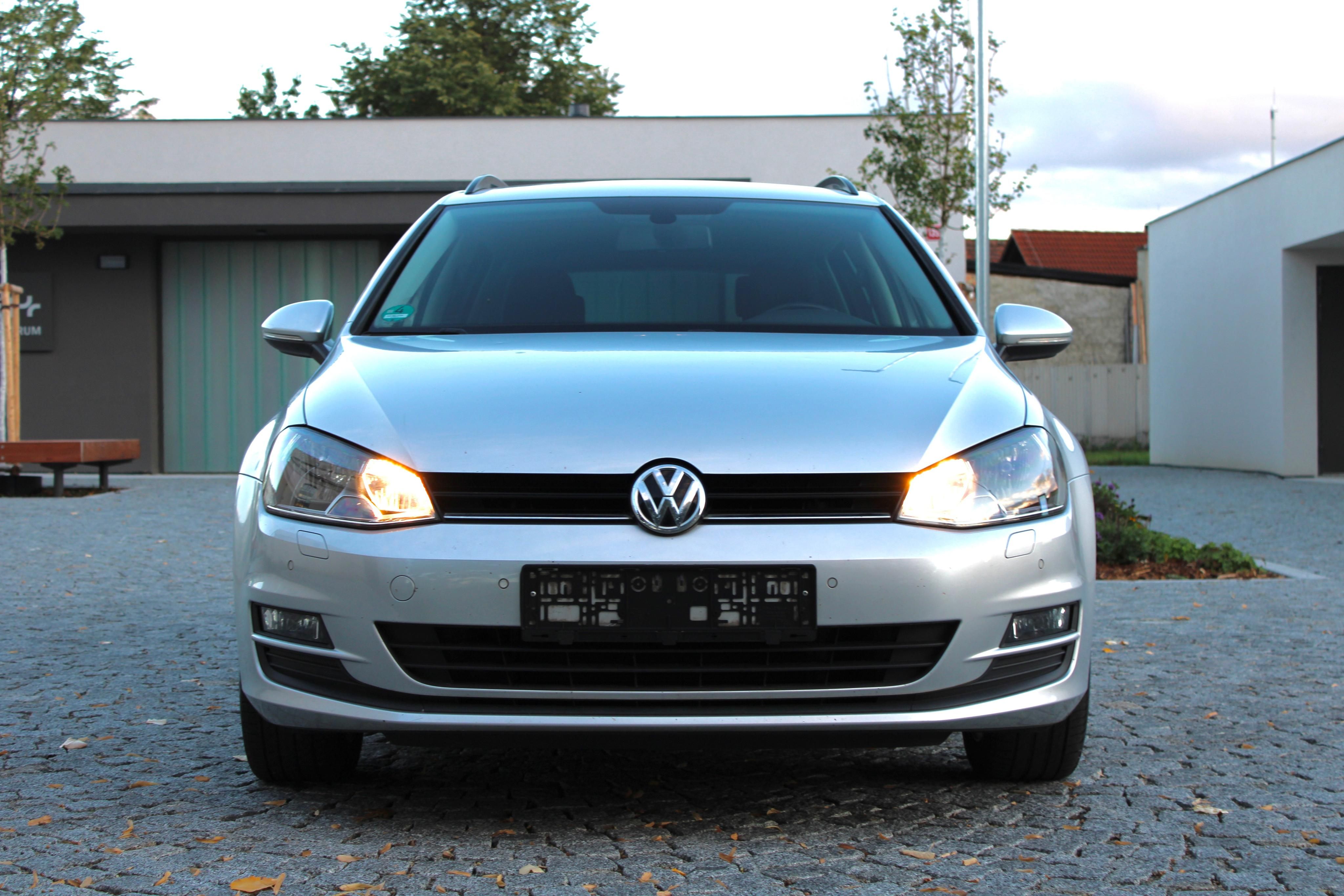 Volkswagen Golf, VARIANT/1.4TSI/90KW/NAVI - fotka 2