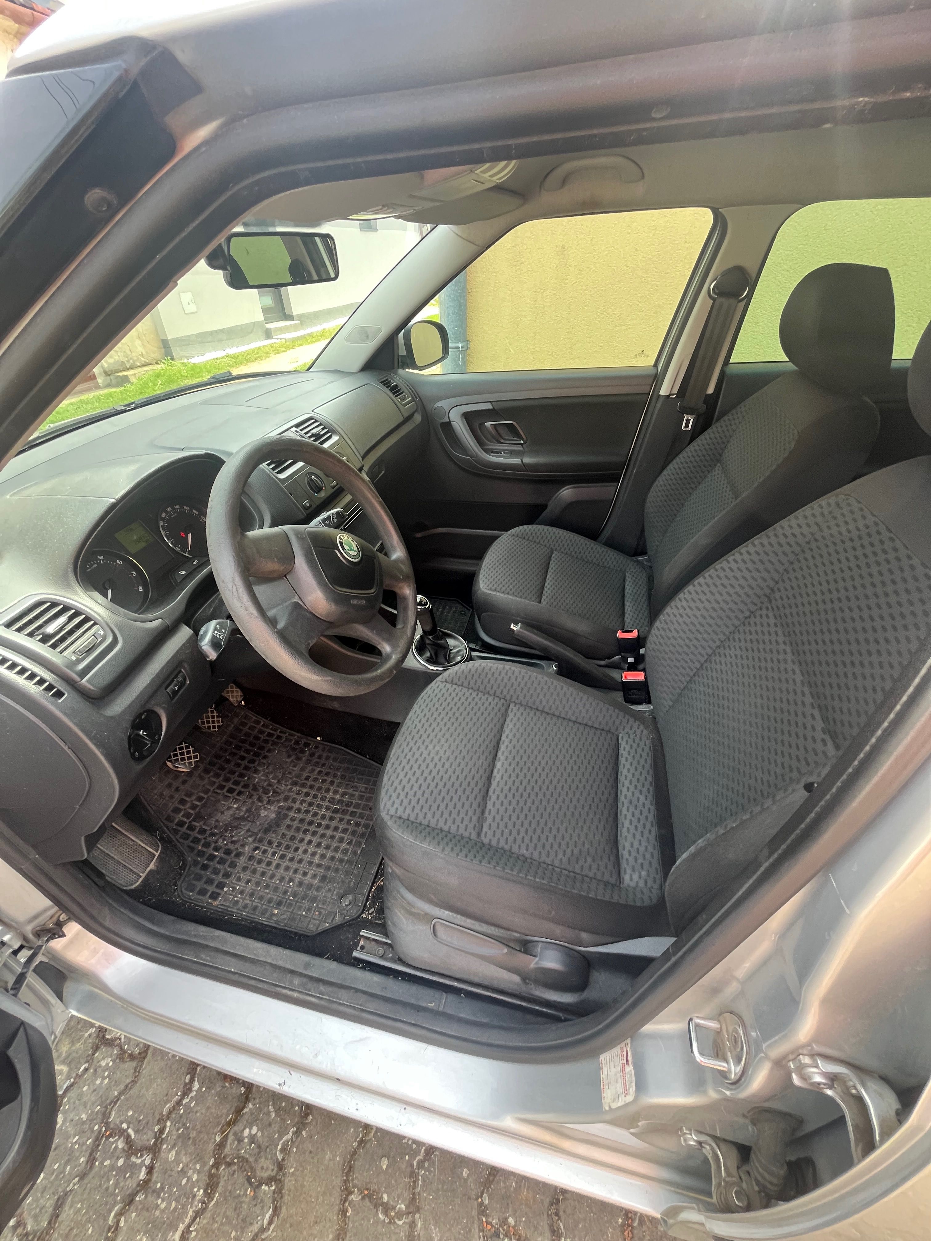 Škoda Fabia, Škoda Fabia 1.4-servisováno - fotka 5