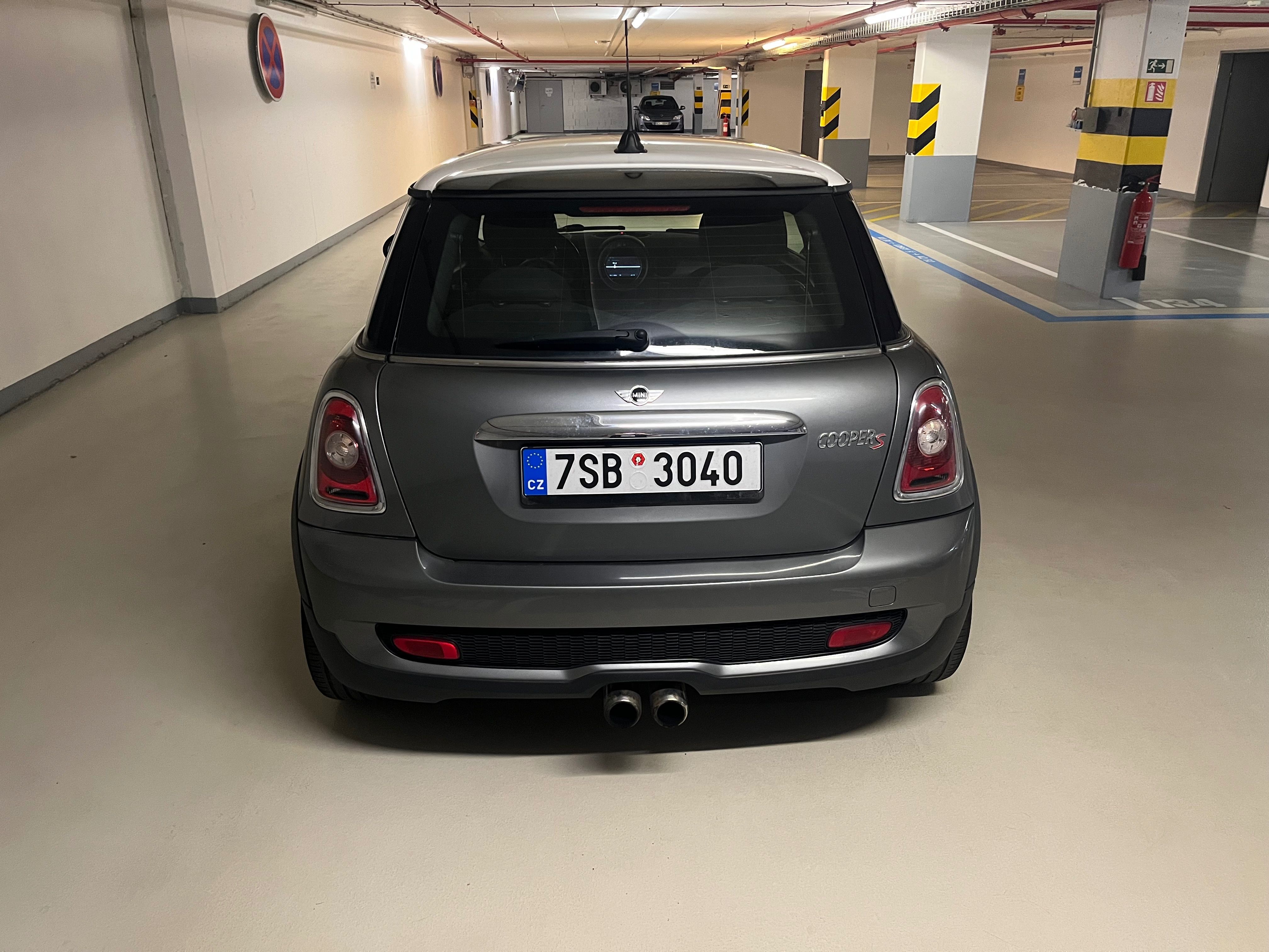 Mini Cooper S - fotka 6