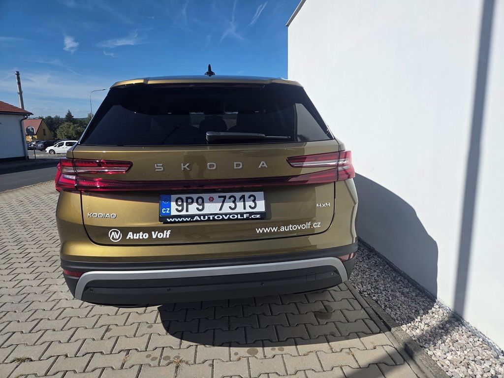 Škoda Kodiaq, Exclusive Selection 2,0TDI 142 - fotka 6