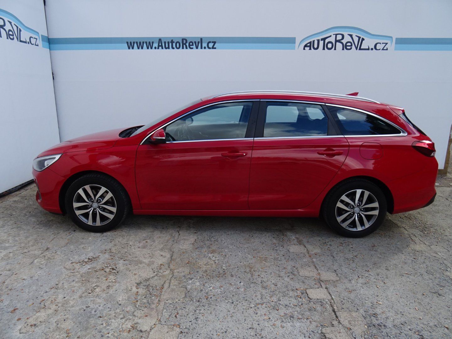 Hyundai i30, 1.4T-GDi,103kW,1majČR,S.k,DPH! - fotka 6
