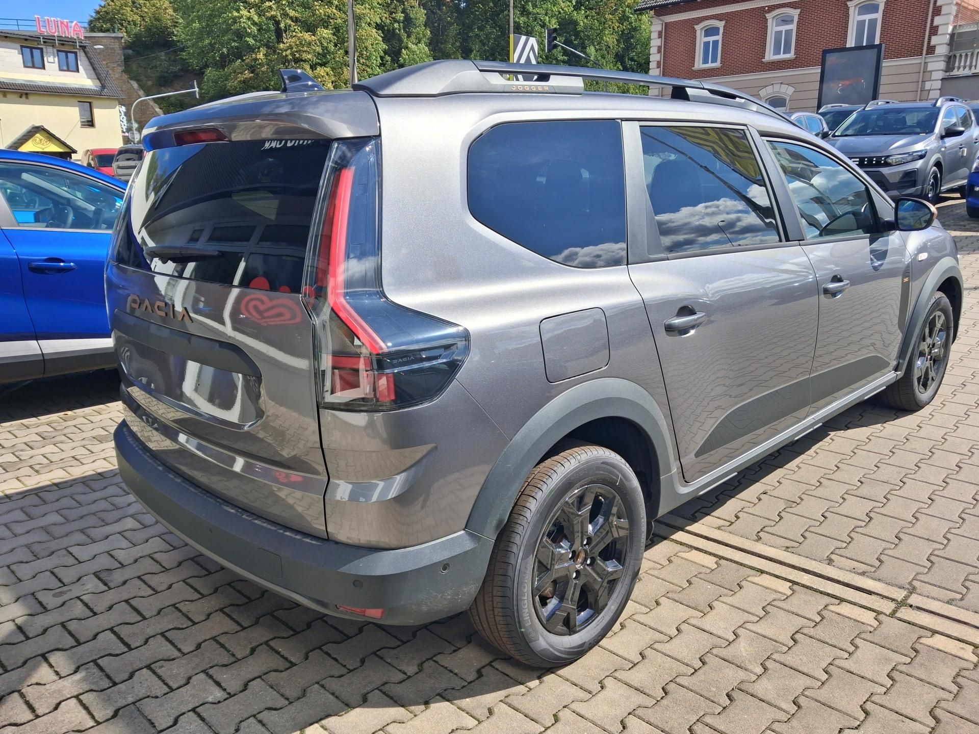 Dacia Jogger, Extreme Eco-G 120 auto 5 míst - fotka 5