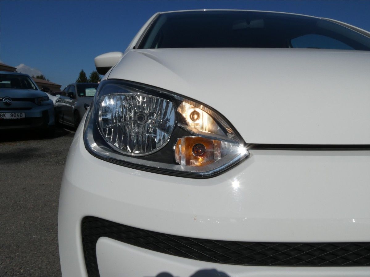 Volkswagen Up!, 1,0 MPi klima,serviska,2.maj. - fotka 5