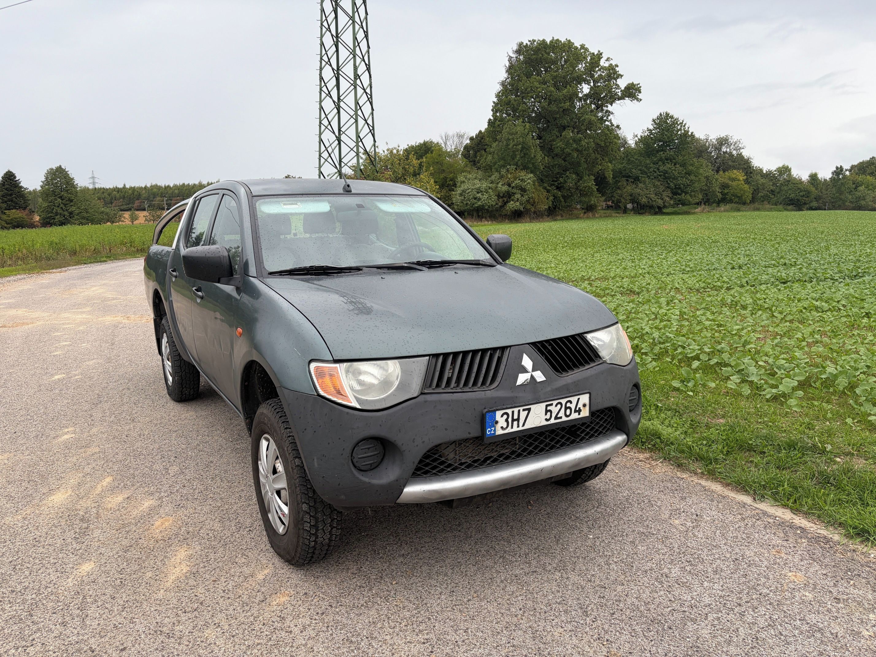 Mitsubishi L200, 2.5 DI-D 4x4, koupeno v ČR - fotka 4