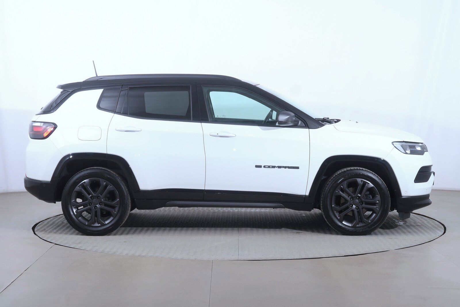 Jeep Compass, 1.3 T-GDI, Automat, Serv.kniha - fotka 6