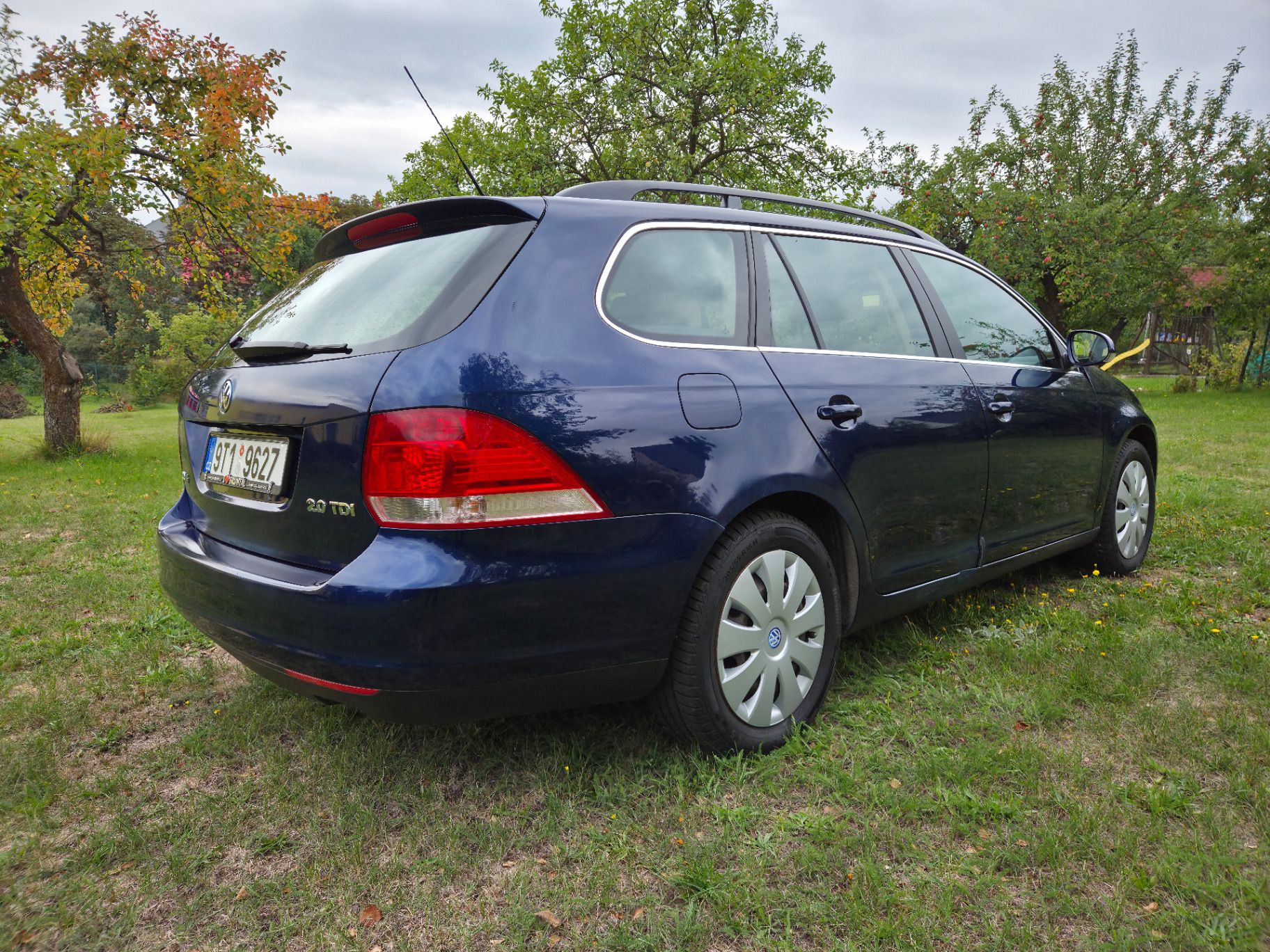 Volkswagen Golf Variant, 2.0 TDi, 103 kW, klima, 2×kola - fotka 5