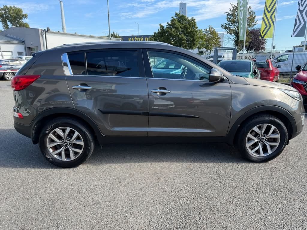 Kia Sportage, 1.6 GDi 4x2 Active - fotka 4