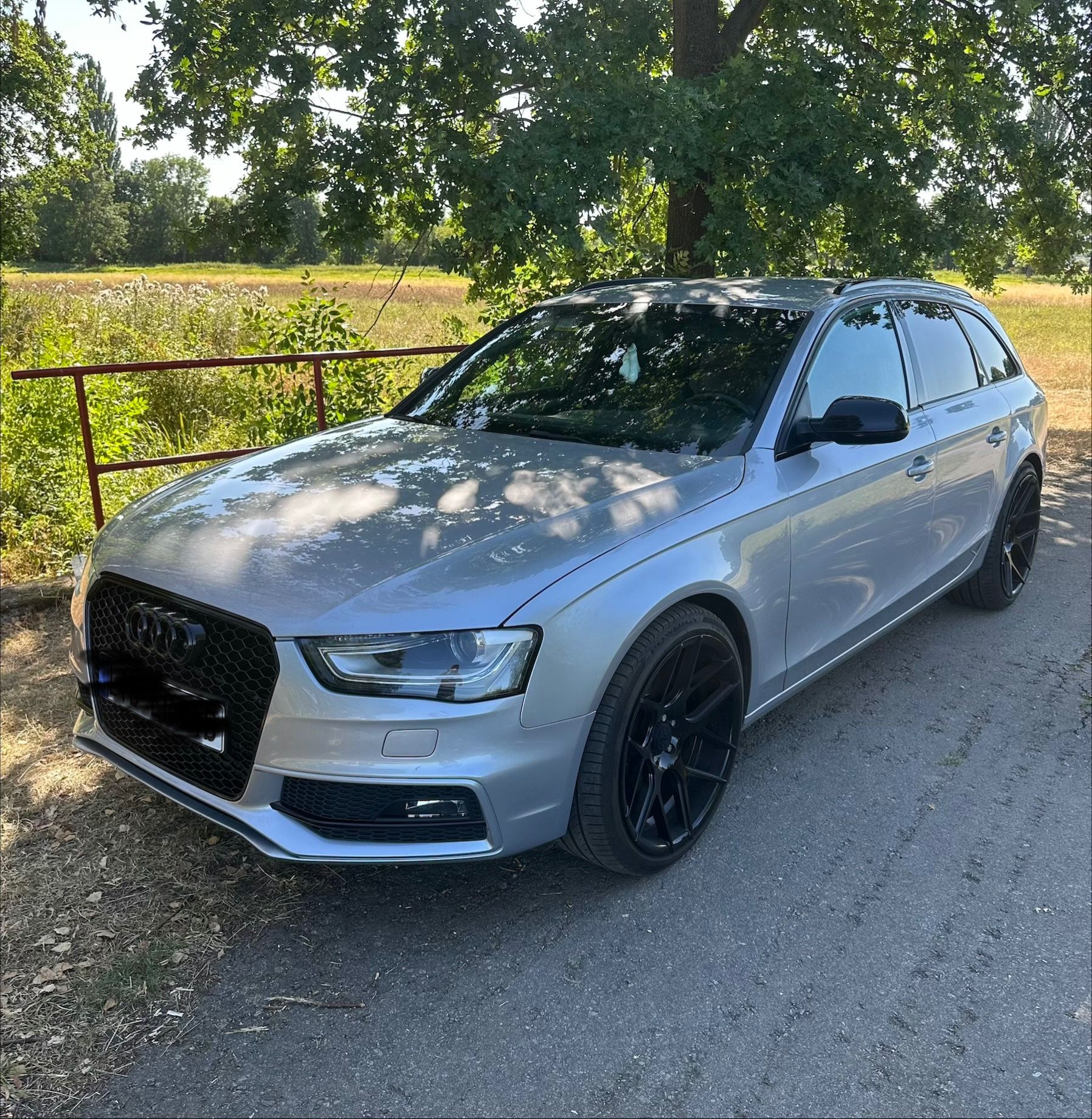 Audi A4 Avant, 2.0 TDI Quattro - fotka 3