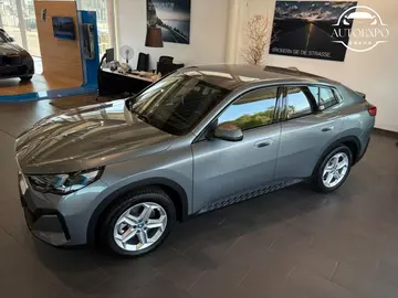 BMW iX2, xDrive30 Navi Tempomat*