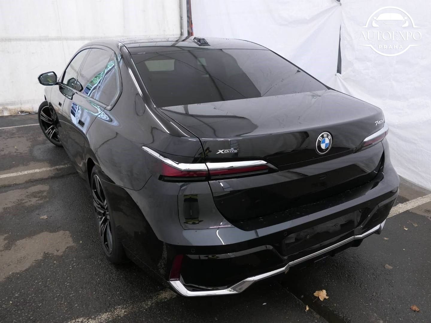 BMW Řada 7, 740d xDrive Limo M Sport* - fotka 4