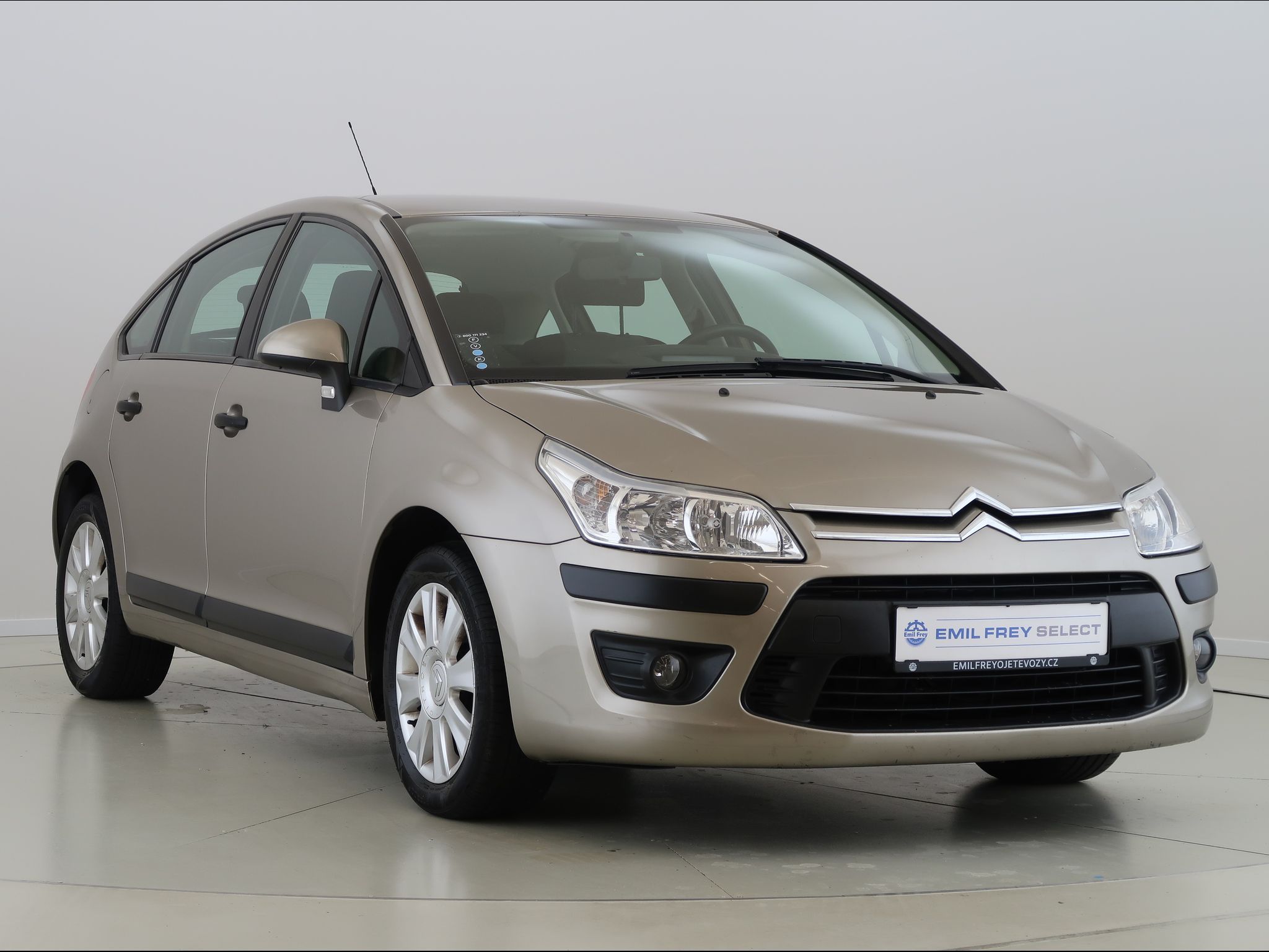 Citroën C4, 1.4i,65KW,Klimatizace,CZ - fotka 3