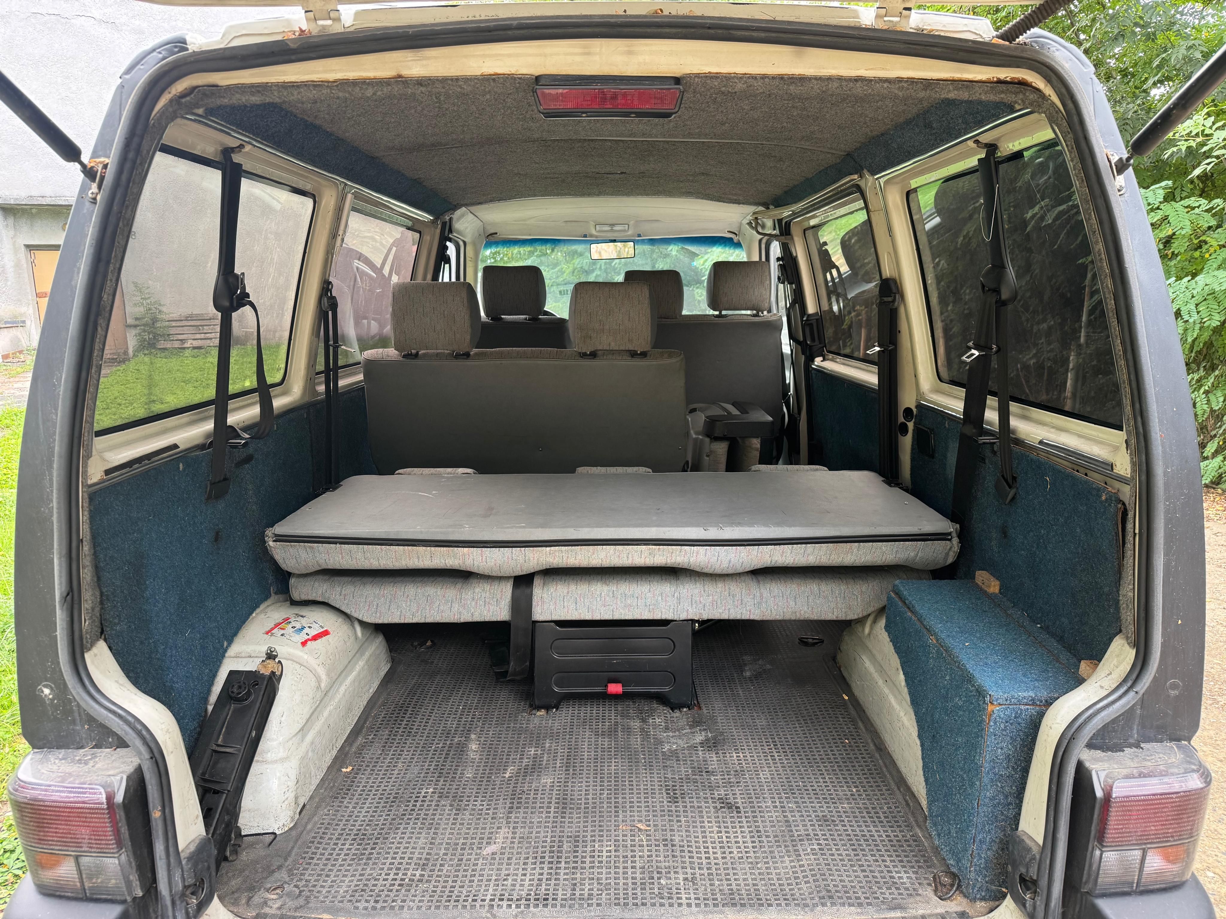 Volkswagen Caravelle, 1.9TD, nová technická - fotka 6