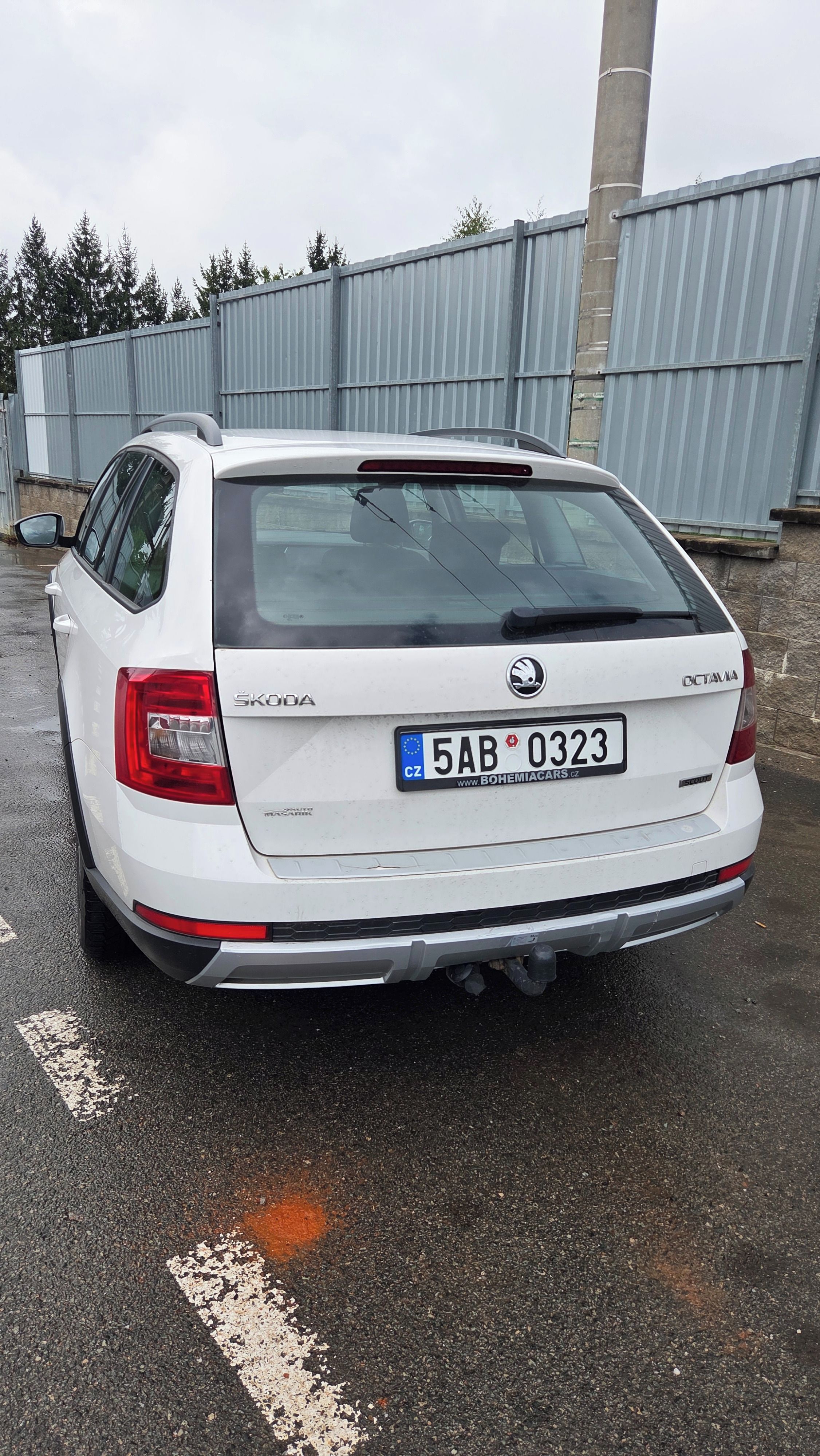 Škoda Octavia, 3 Scout 2,0 TDI - fotka 4