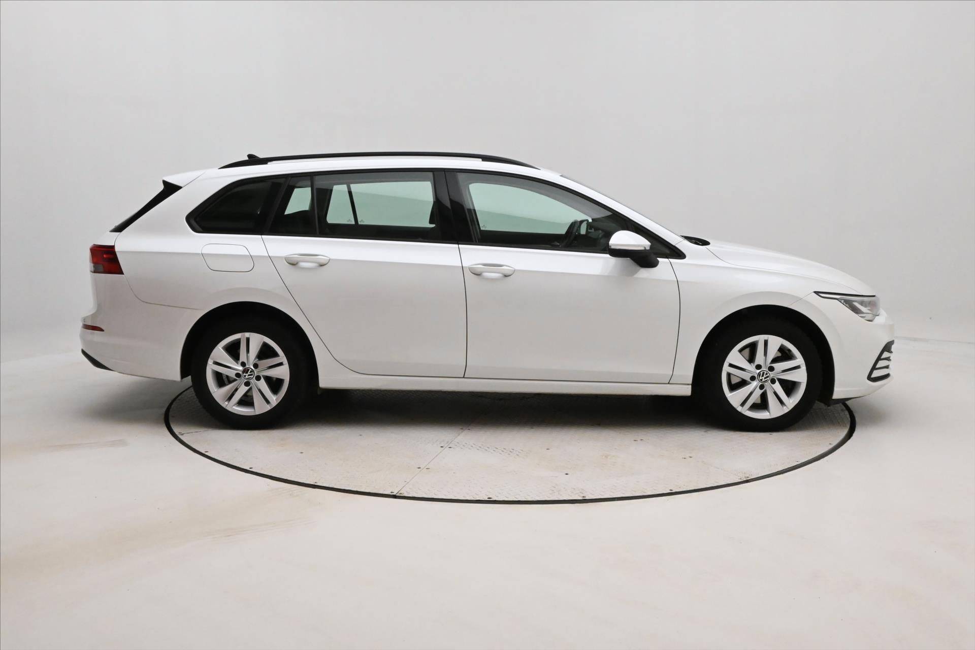 Volkswagen Golf, 2,0 TDI 85 kW DSG Life Záruka - fotka 4