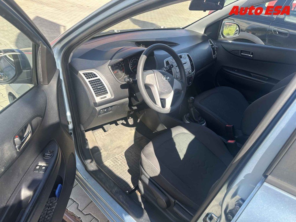 Hyundai i20, 1.2 i - fotka 3