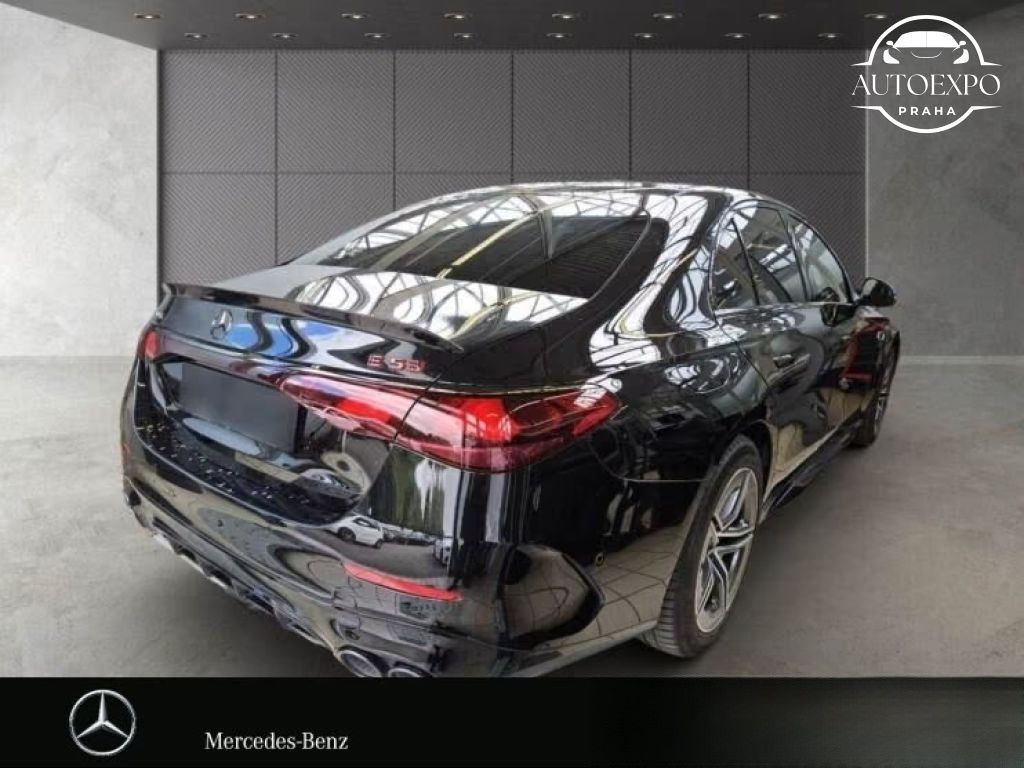 Mercedes-Benz Třídy E, AMG E 53 4M+ 'Prem+'Superscree - fotka 3