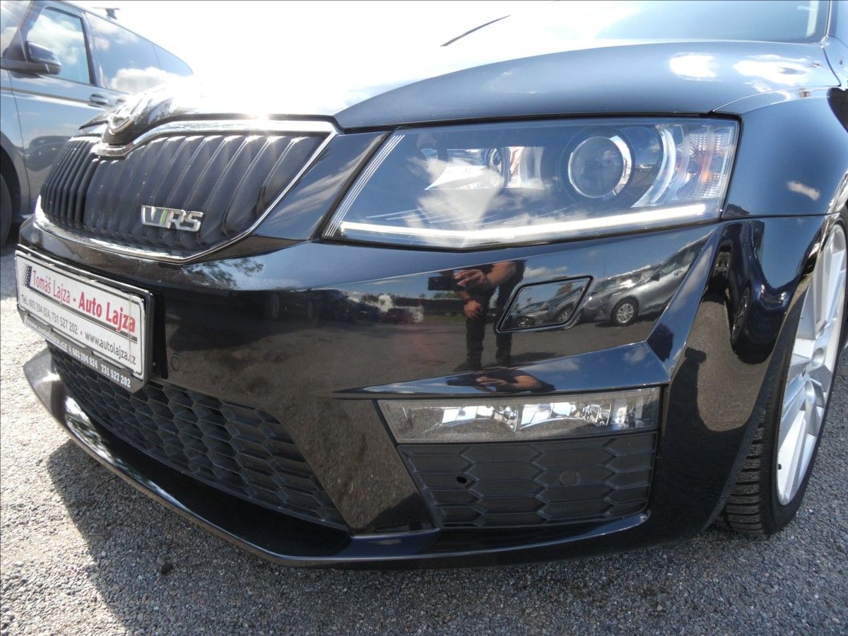 Škoda Octavia, 2,0 TDi 135kW RS serviska,2.ma - fotka 4