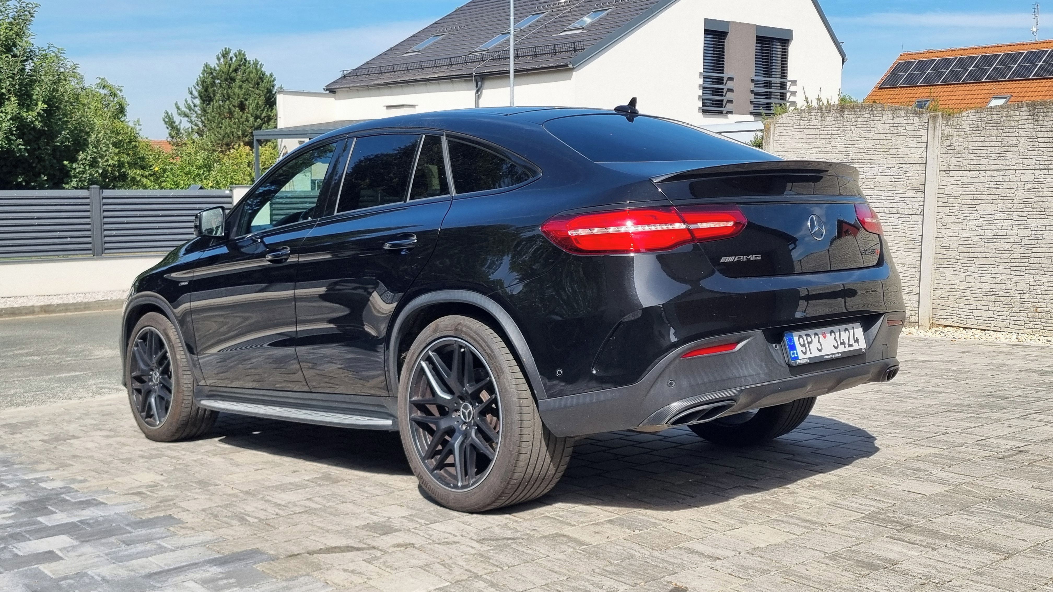 Mercedes-Benz GLE, 450 4MATIC AMG - fotka 2