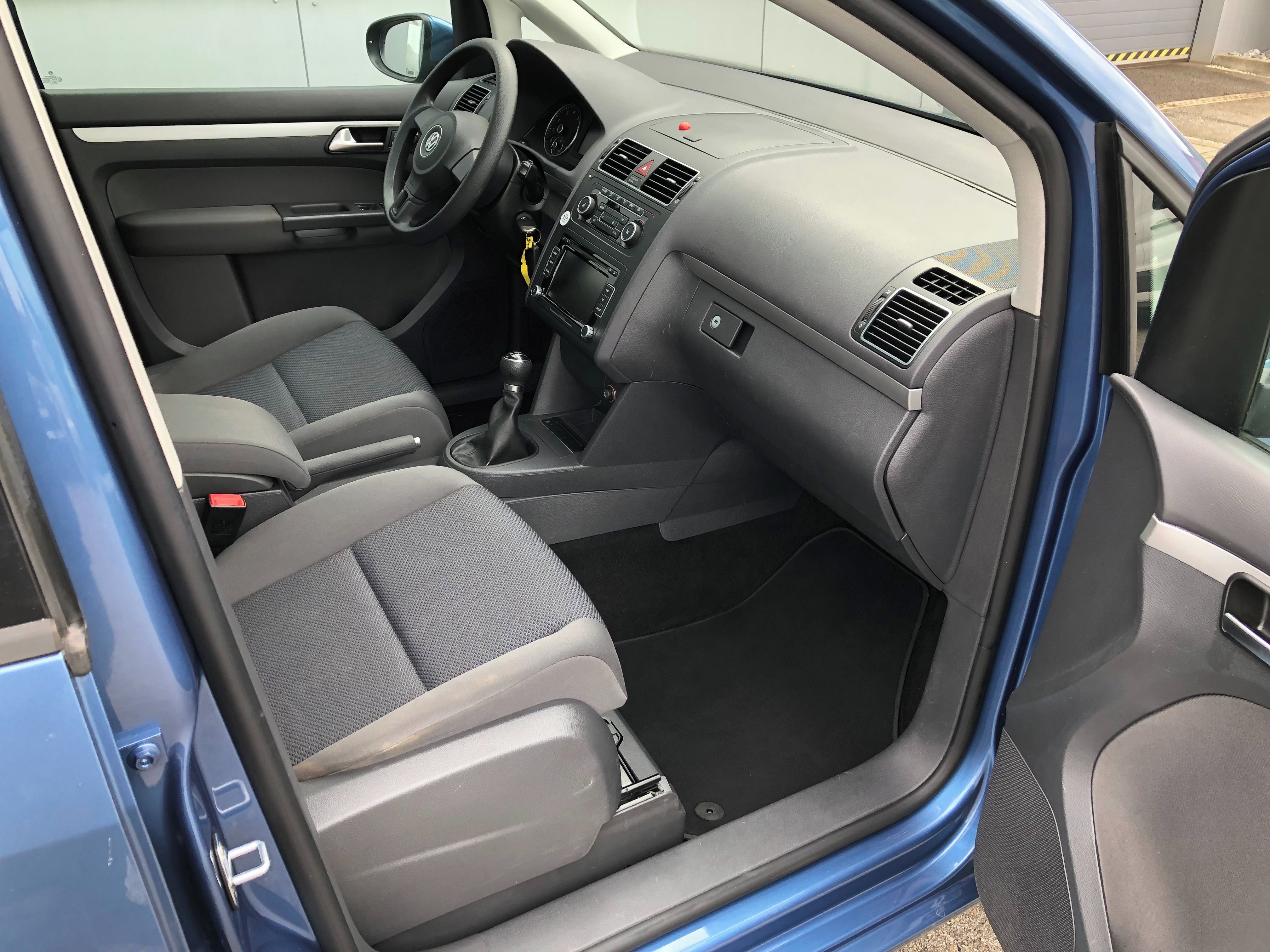 Volkswagen Touran, 1,2 TSI 7míst - fotka 6